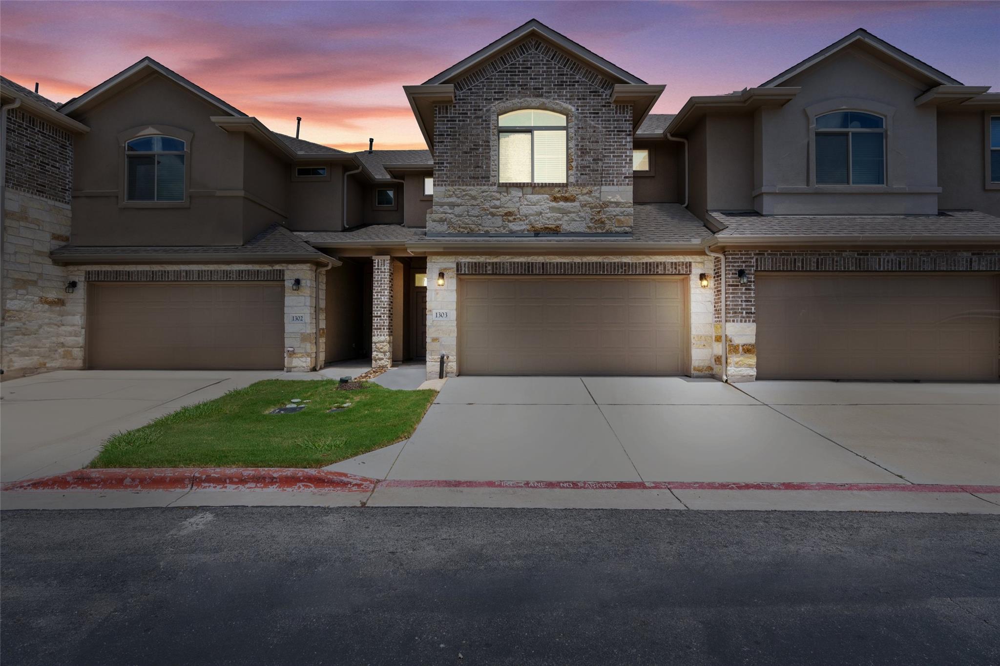 2880 Donnell Dr # 1303, Round Rock, TX 78664