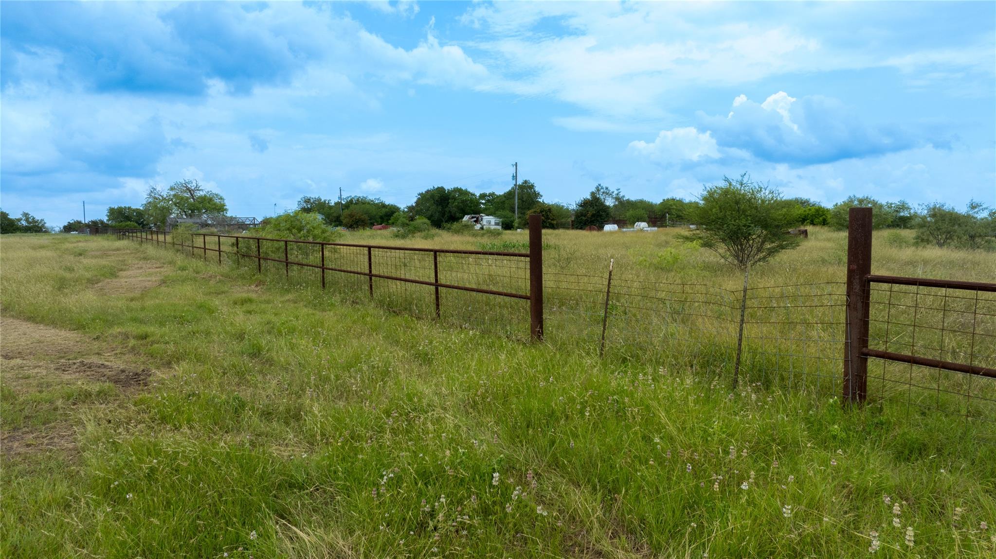 Lot 3 Concrete Edgar Rd, Cuero, TX 77954