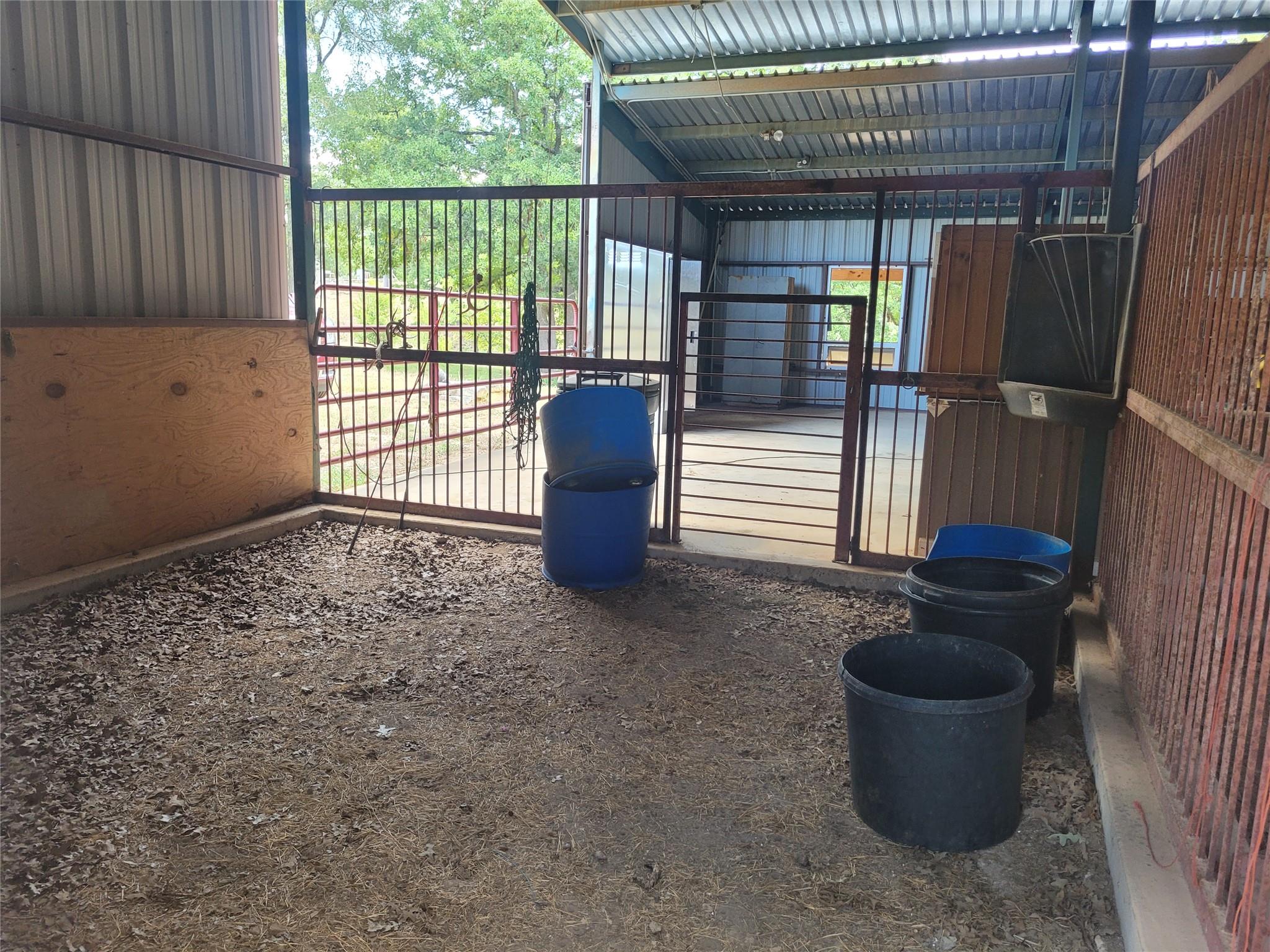 243 Piney Ridge Dr, Bastrop, TX 78602