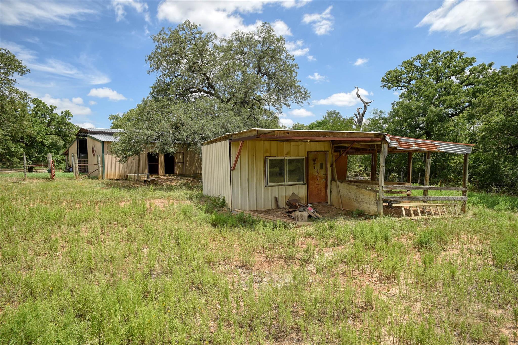 243 Piney Ridge Dr, Bastrop, TX 78602