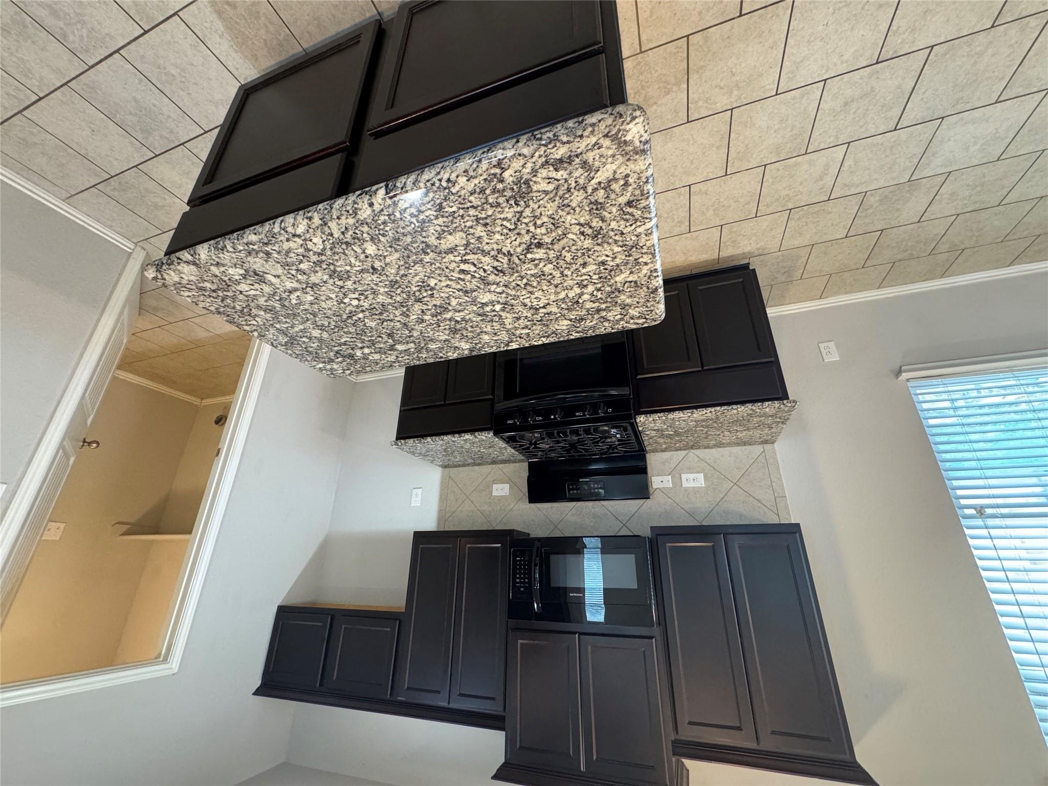 125 Windfield Path, San Marcos, TX 78666