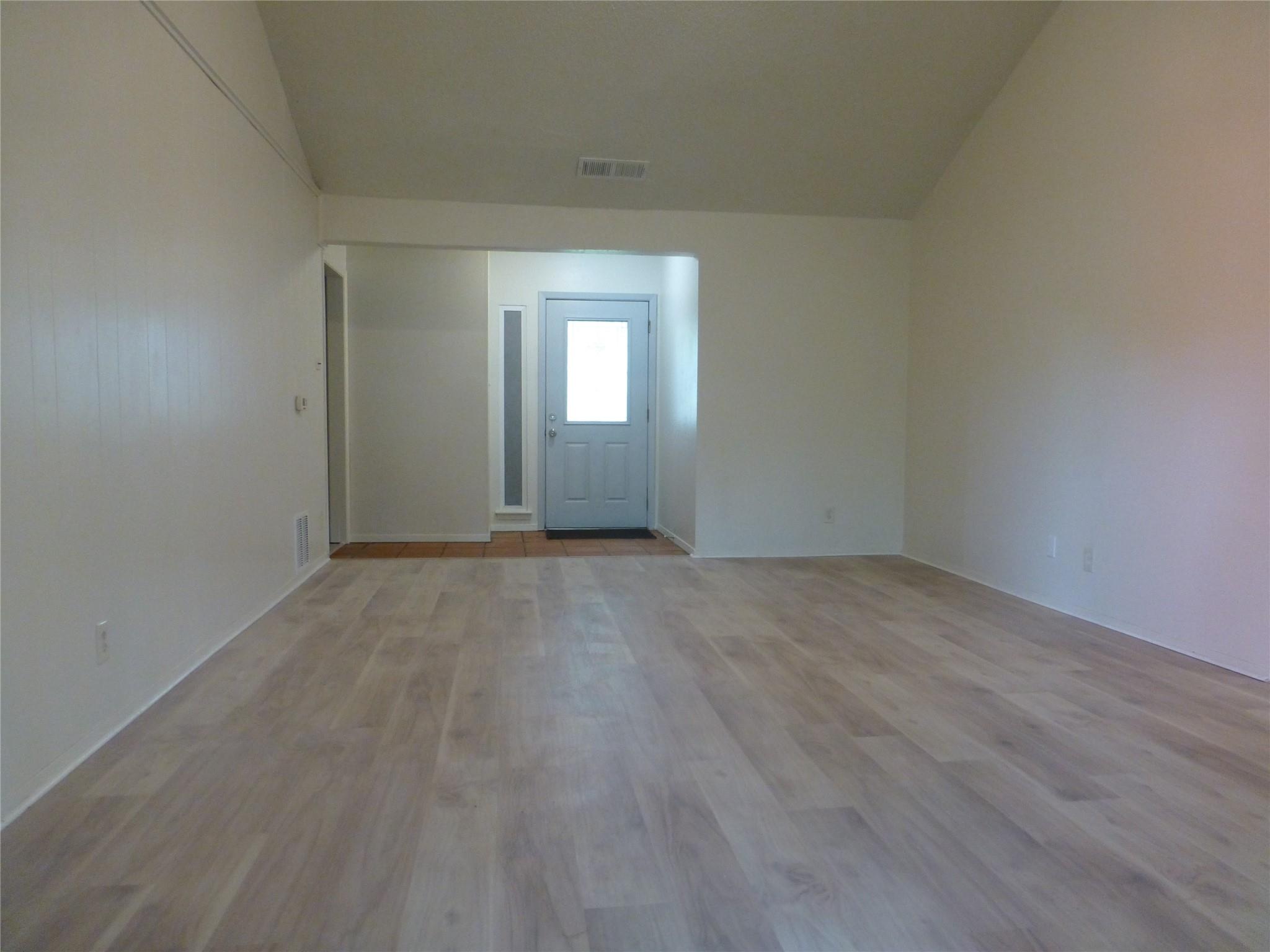 1708 Raven Dr, Austin, TX 78752