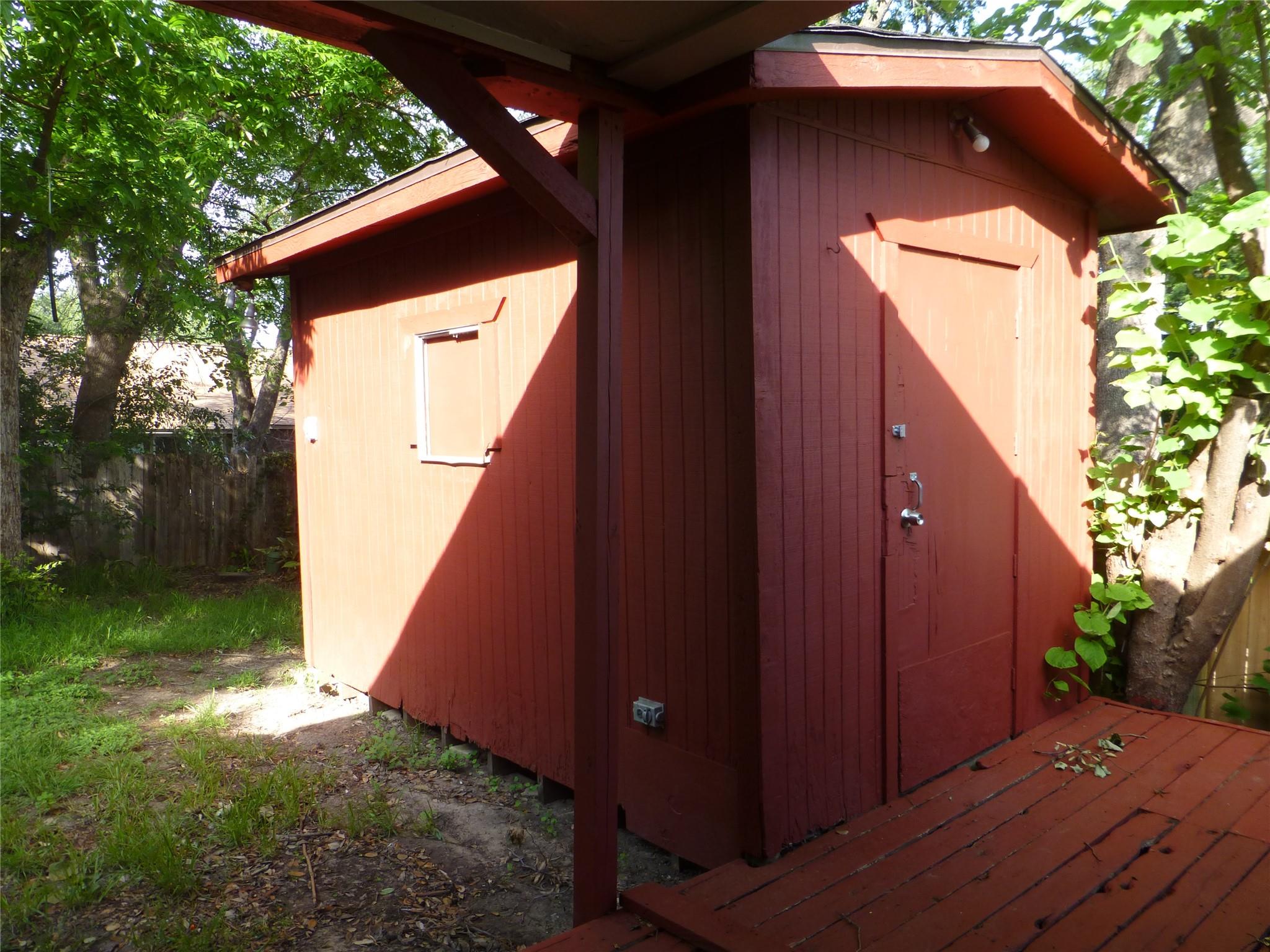 1708 Raven Dr, Austin, TX 78752