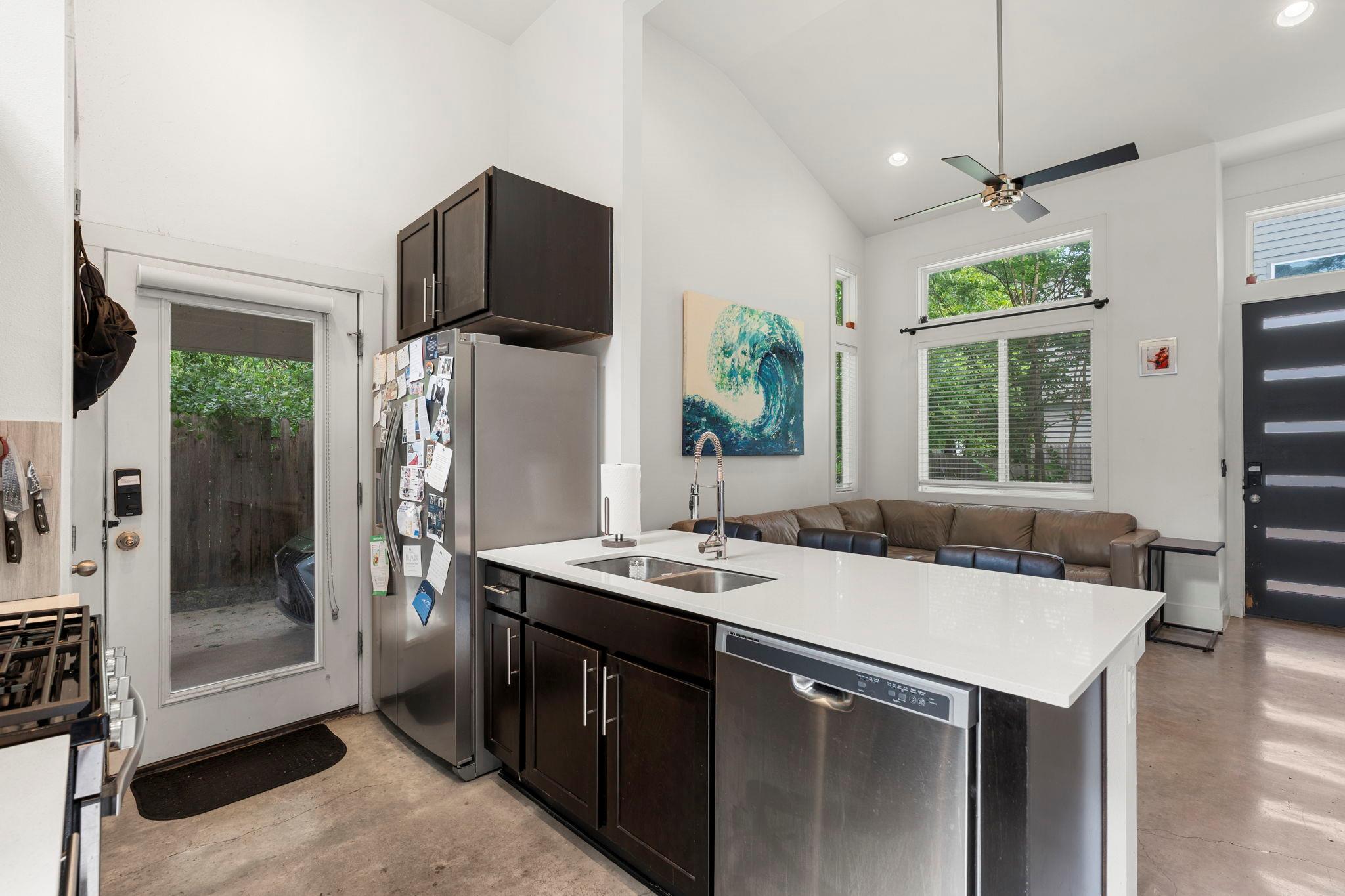 1602 Chestnut Ave # B, Austin, TX 78702