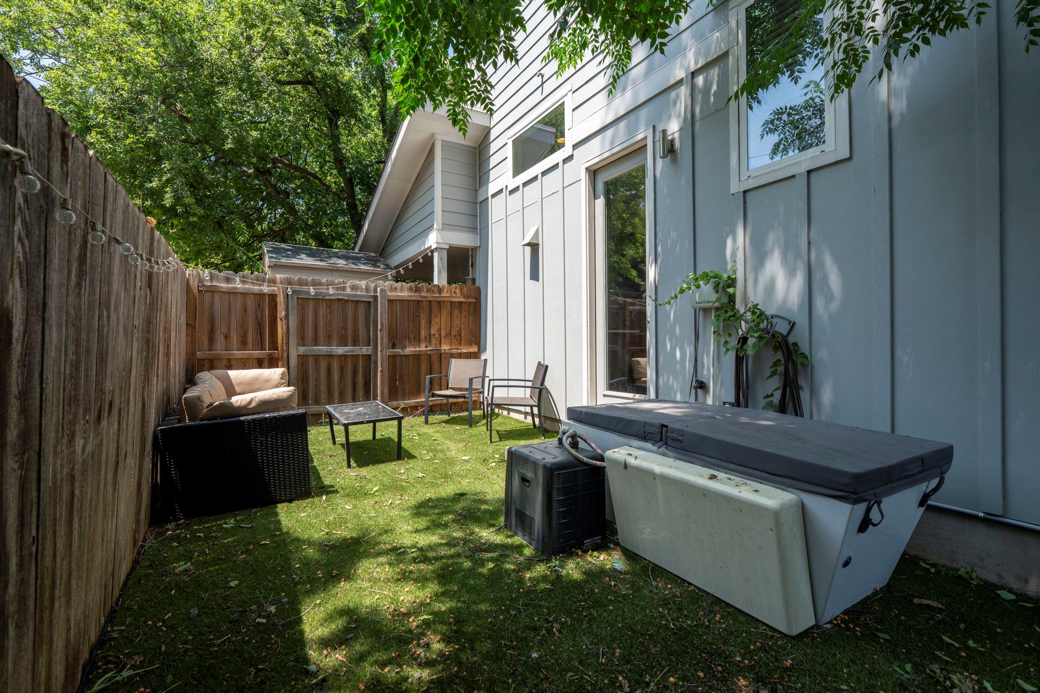1602 Chestnut Ave # B, Austin, TX 78702