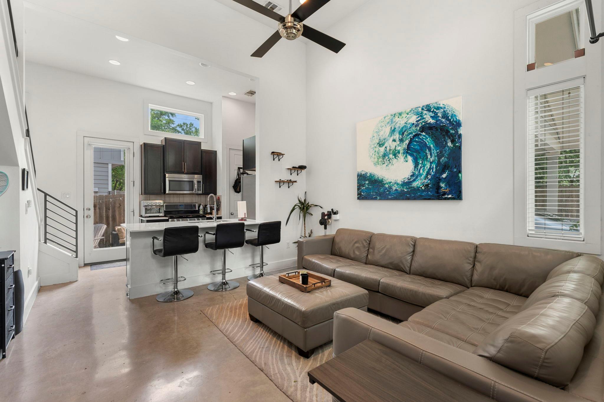 1602 Chestnut Ave # B, Austin, TX 78702