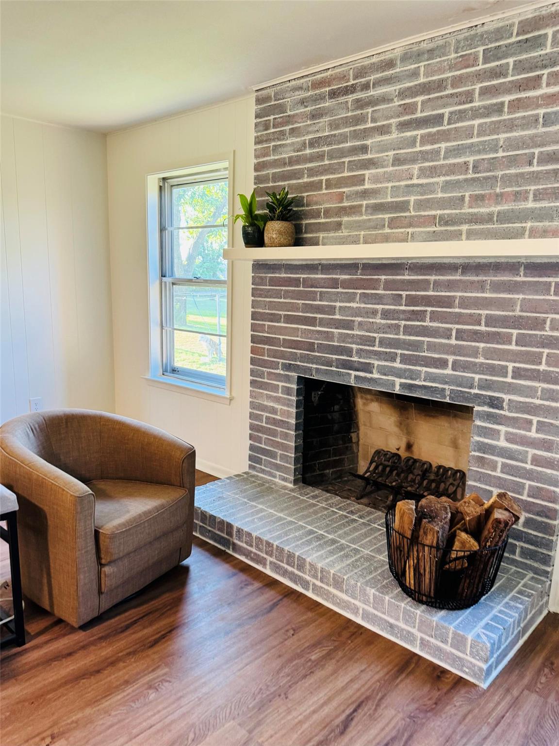 200 Corder Ln, Burnet, TX 78611