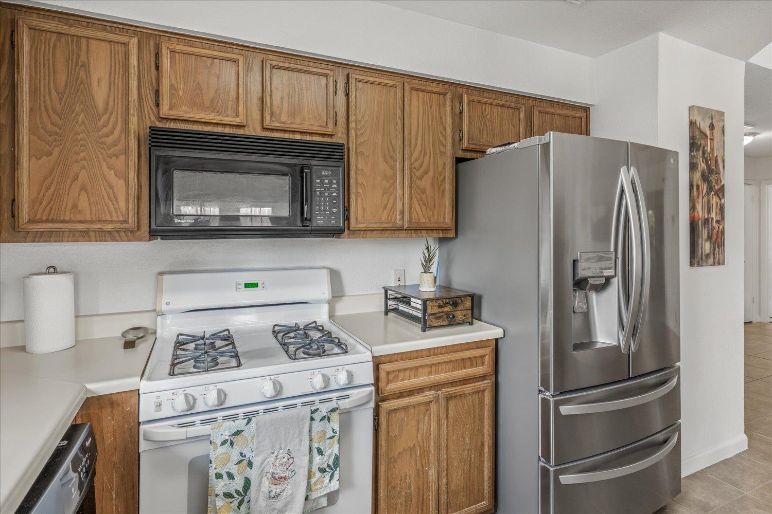1204 Peachtree Valley Dr, Round Rock, TX 78681