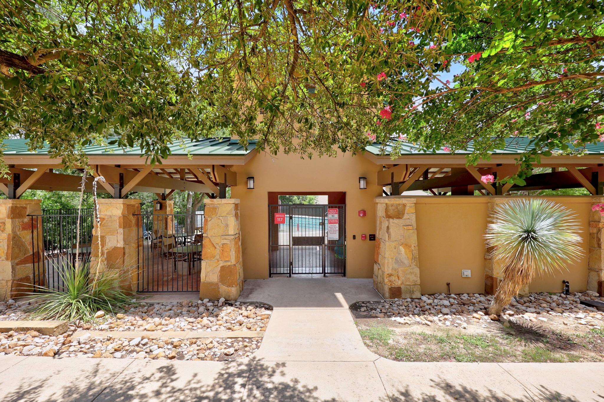 2114 Manada Trl, Cedar Park, TX 78641