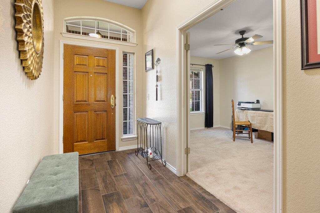 14811 Bescott Dr, Austin, TX 78728