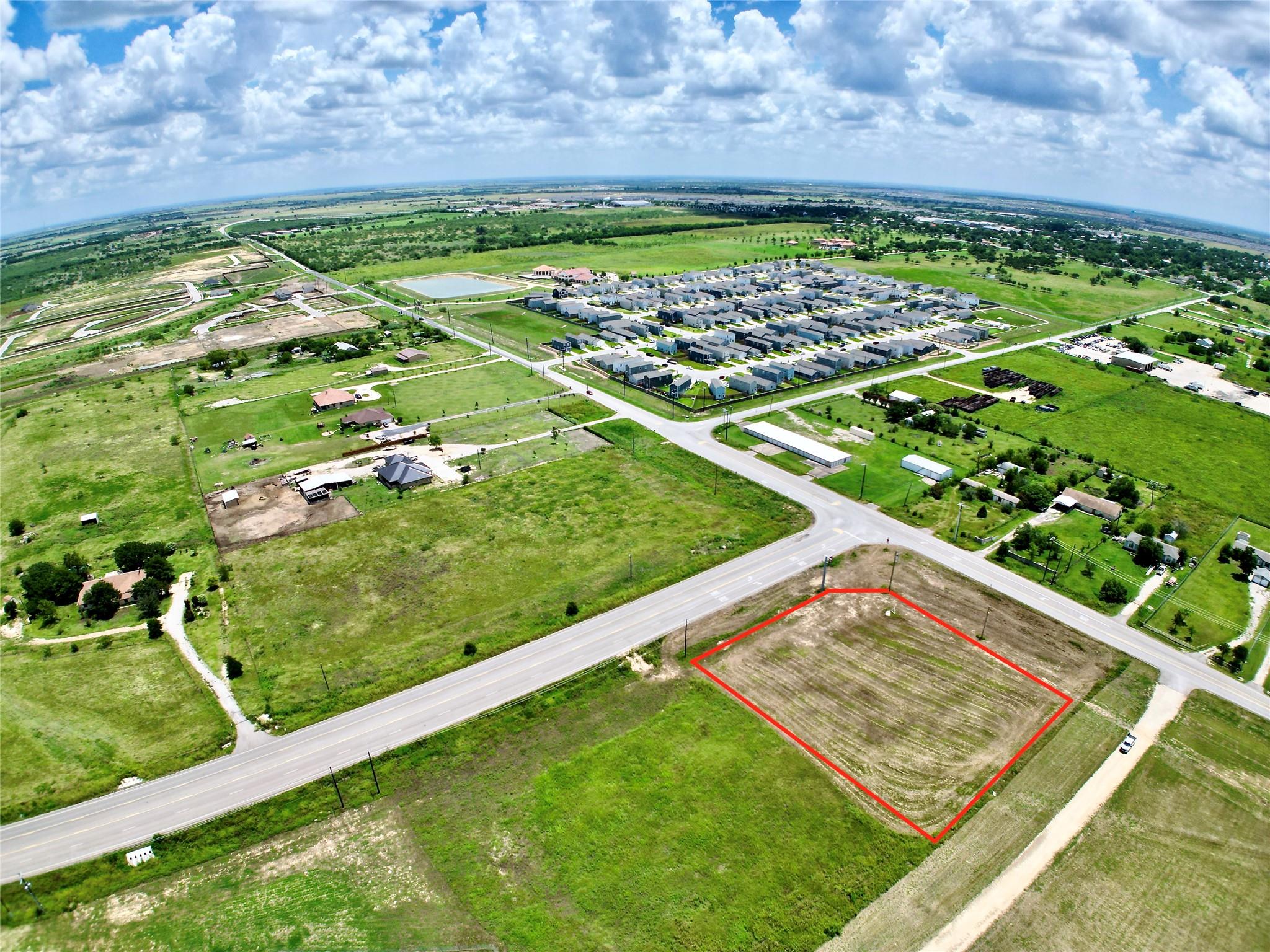 1500 County Road 305, Jarrell, TX 76537