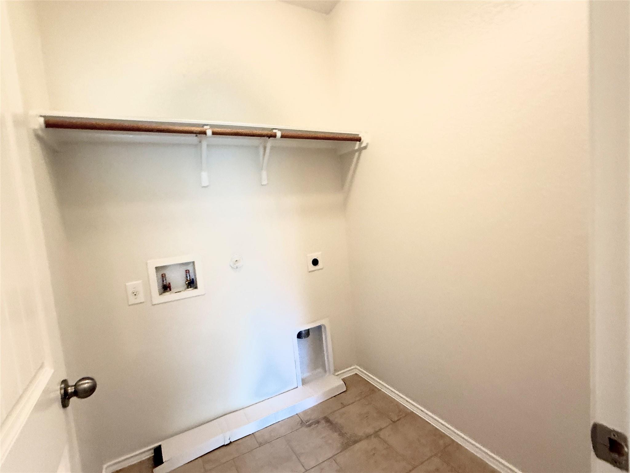 437 Travertine Trl, Buda, TX 78610