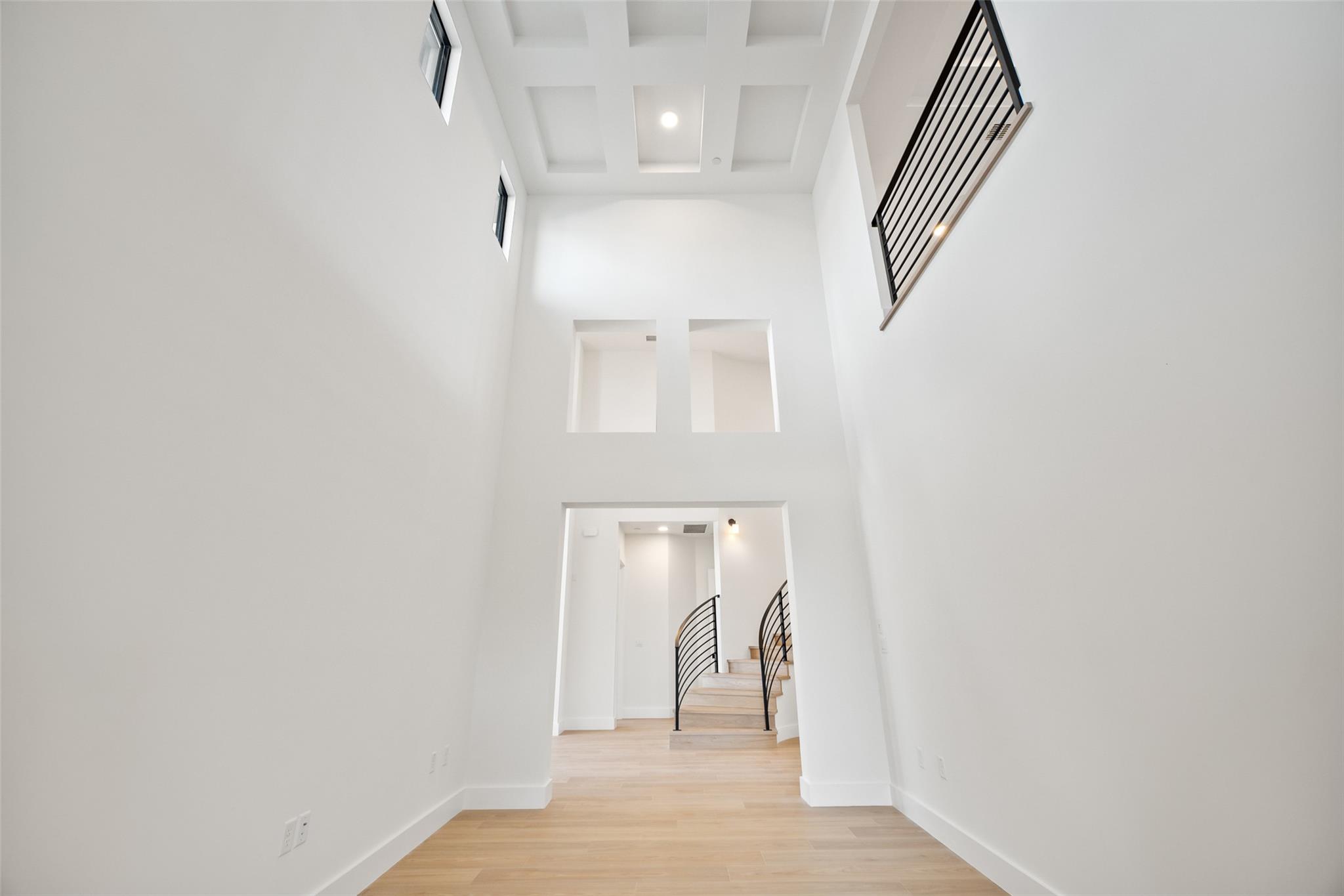 10105 Cressida Bend, Austin, TX 78730
