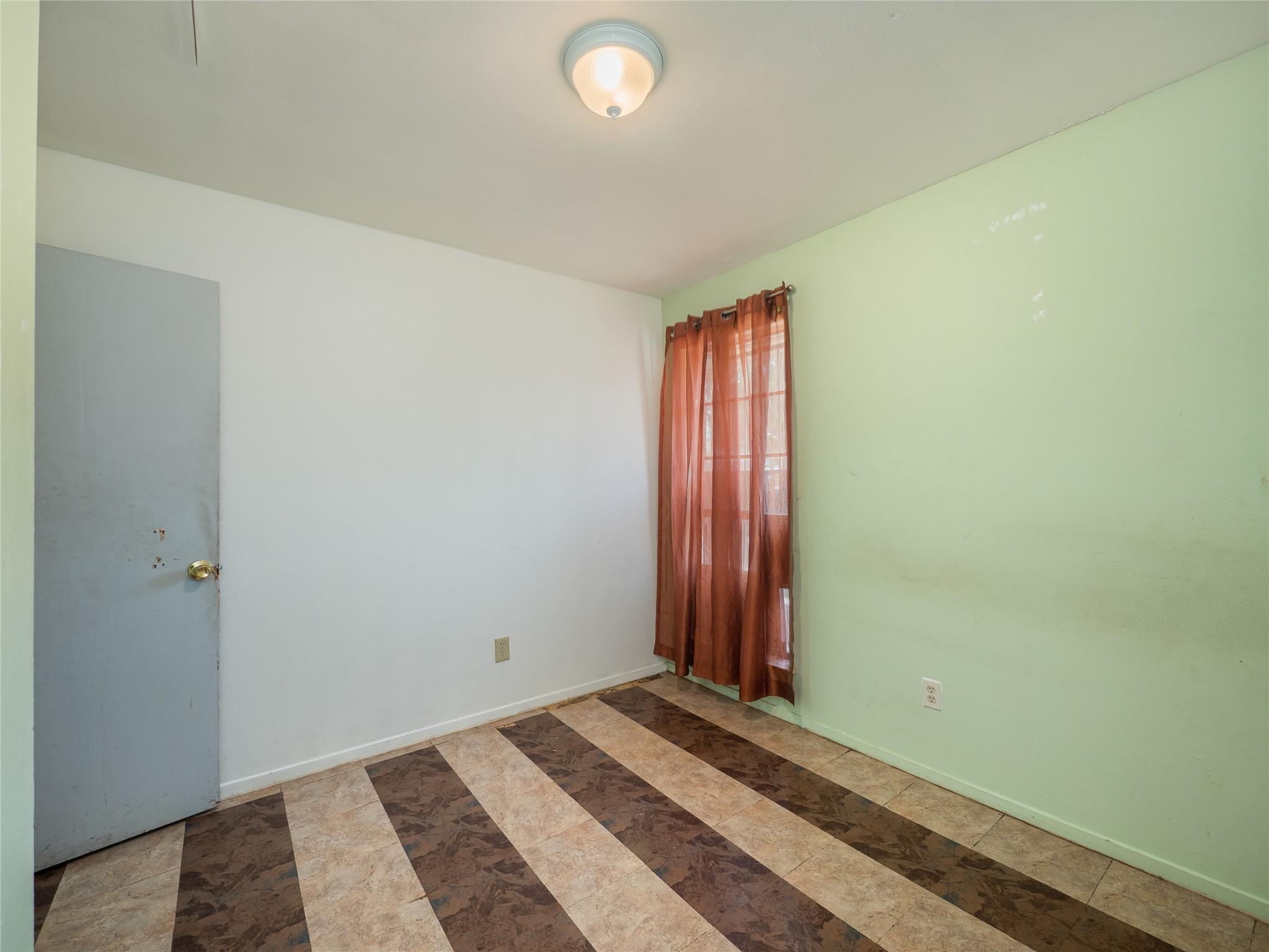 1021 Gardner Rd, Austin, TX 78721