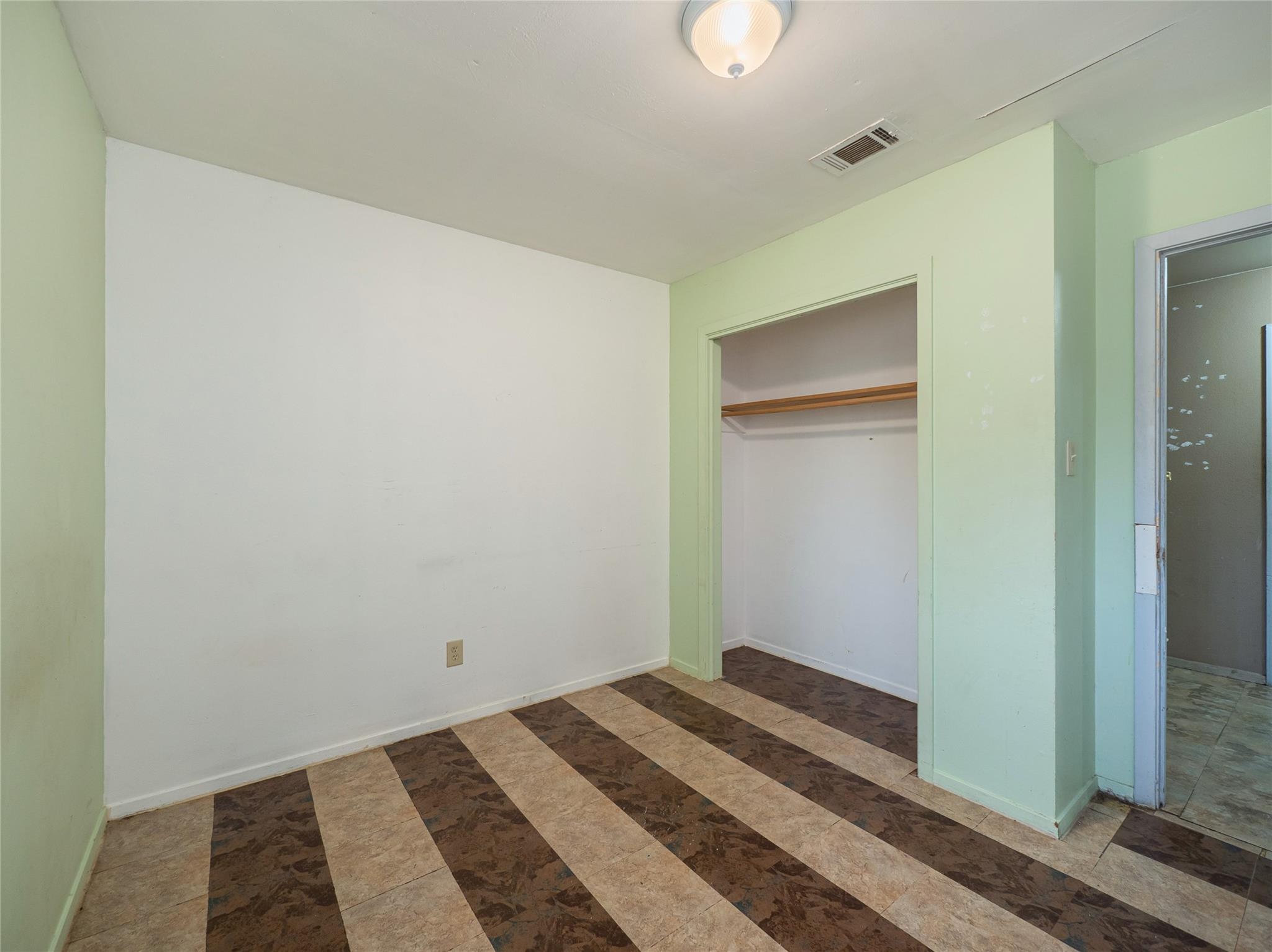 1021 Gardner Rd, Austin, TX 78721