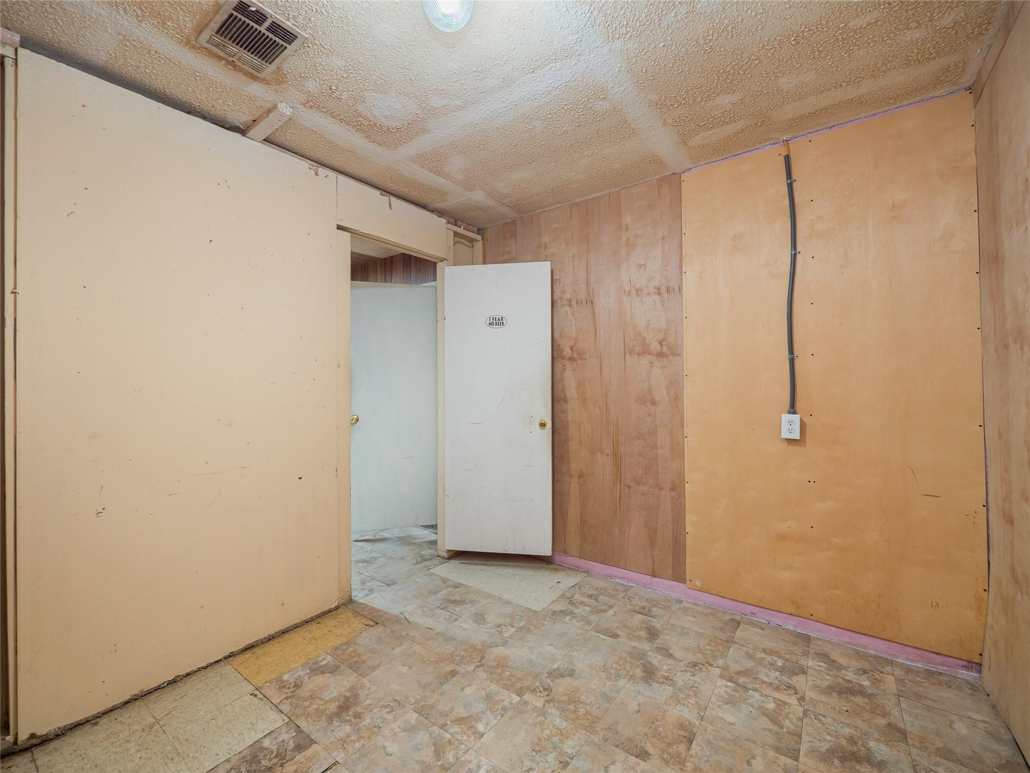 1021 Gardner Rd, Austin, TX 78721