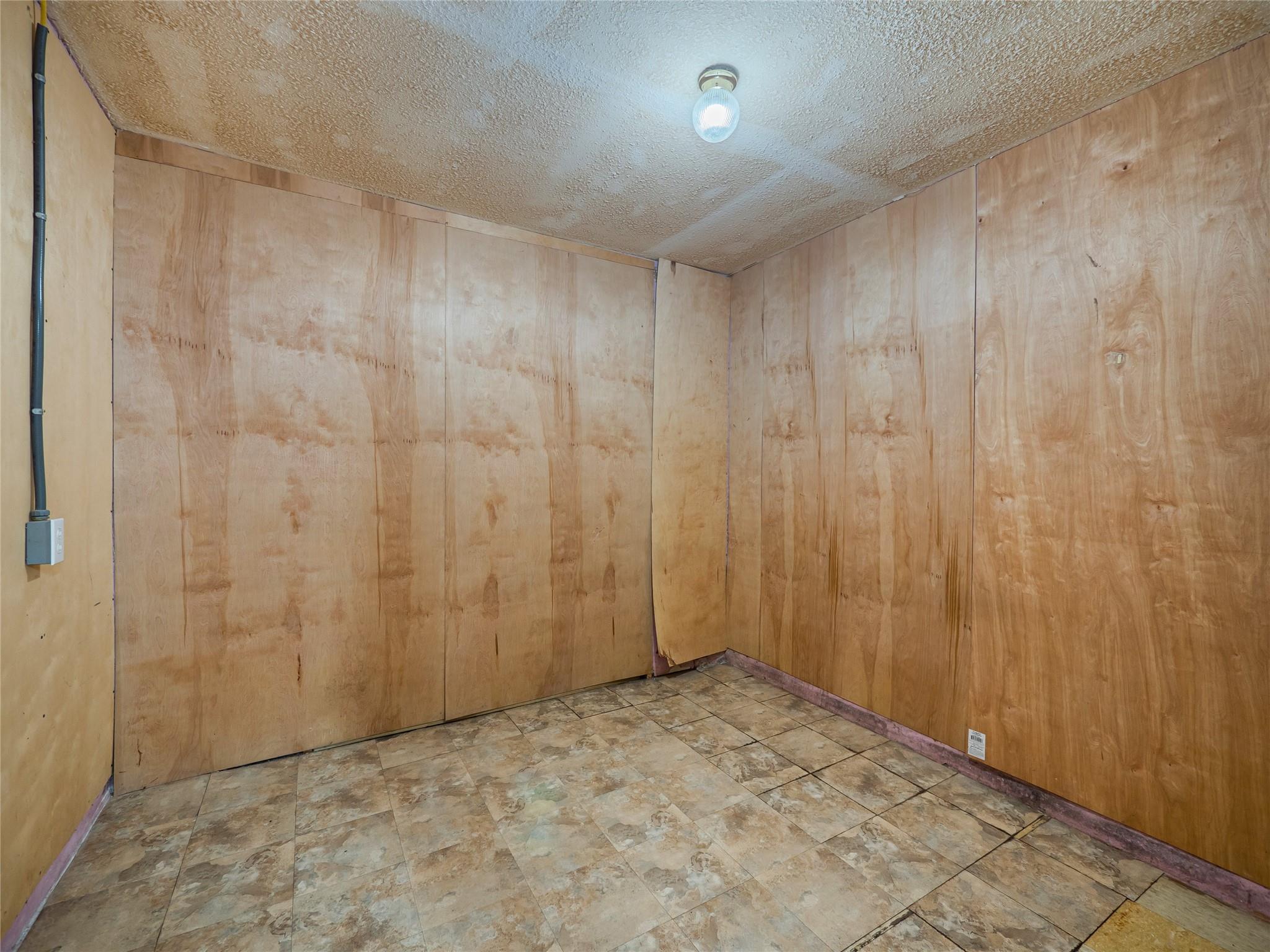 1021 Gardner Rd, Austin, TX 78721