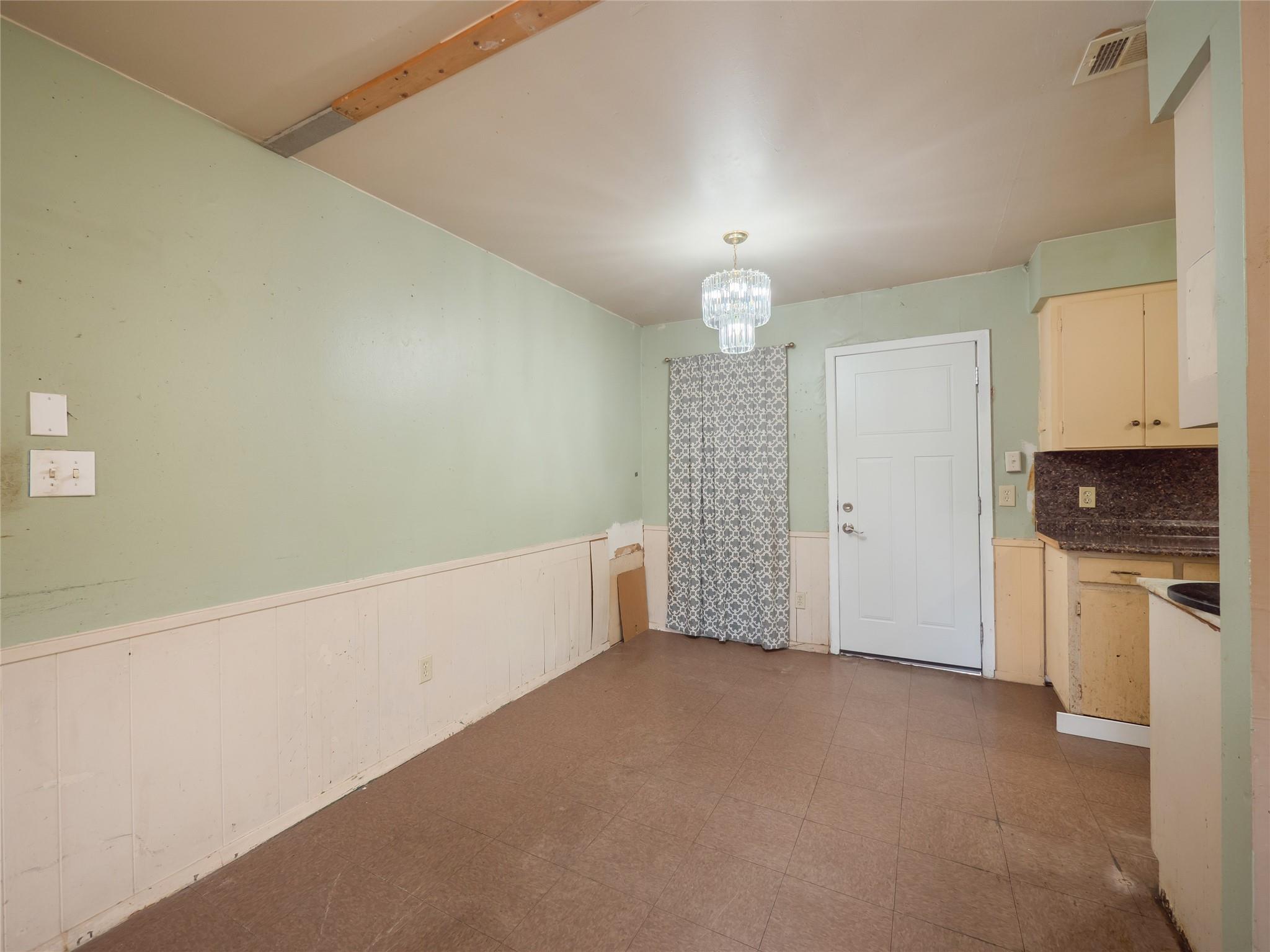 1021 Gardner Rd, Austin, TX 78721