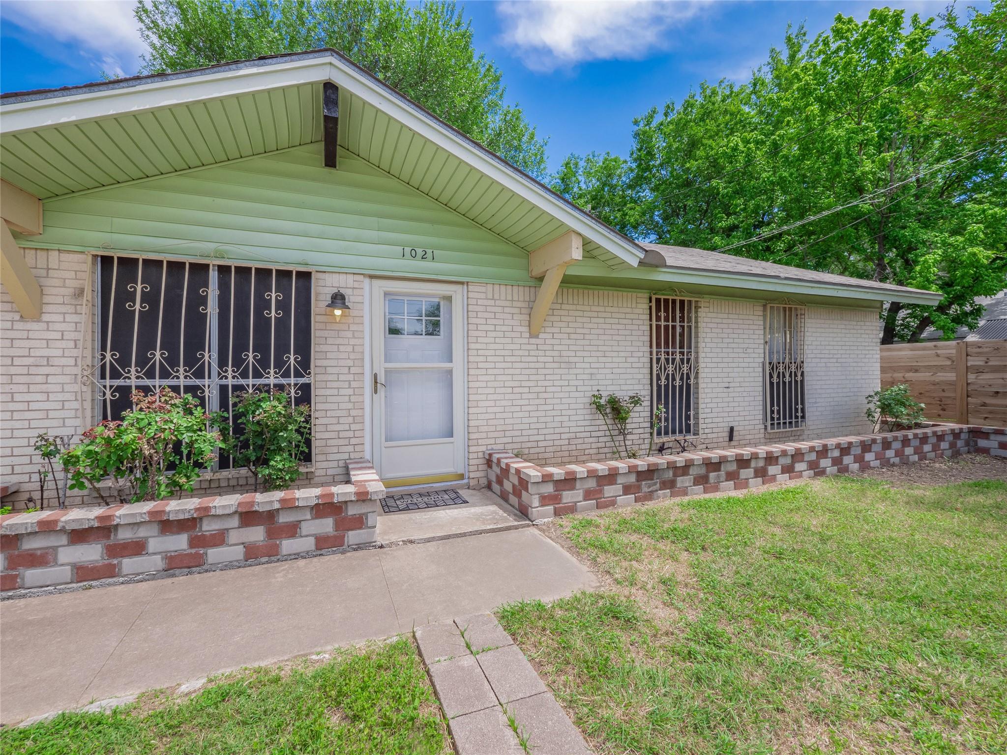 1021 Gardner Rd, Austin, TX 78721