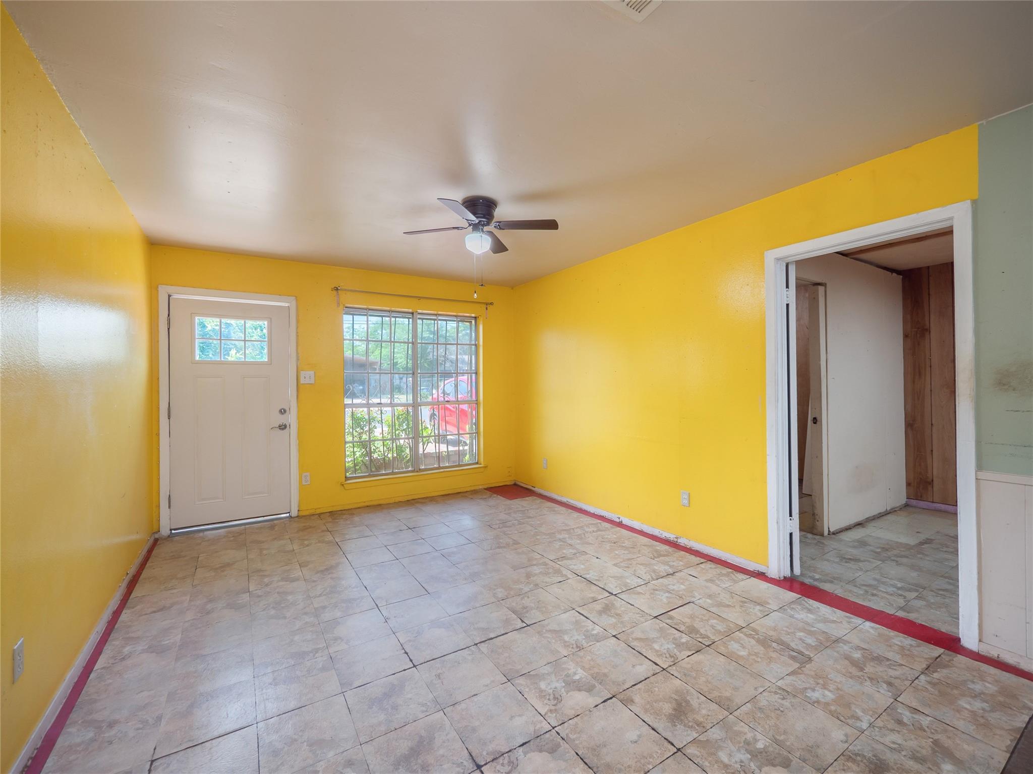 1021 Gardner Rd, Austin, TX 78721