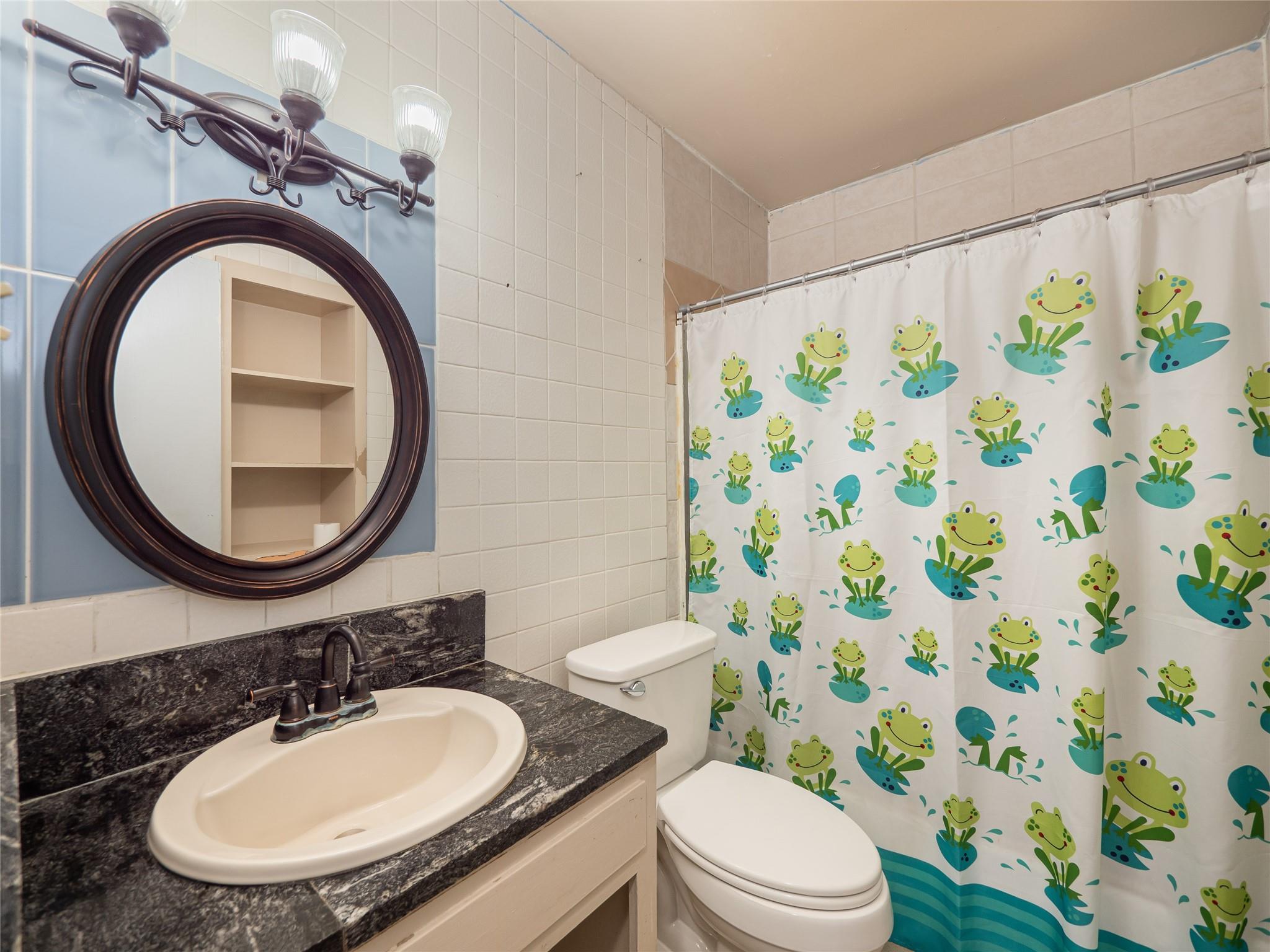 1021 Gardner Rd, Austin, TX 78721