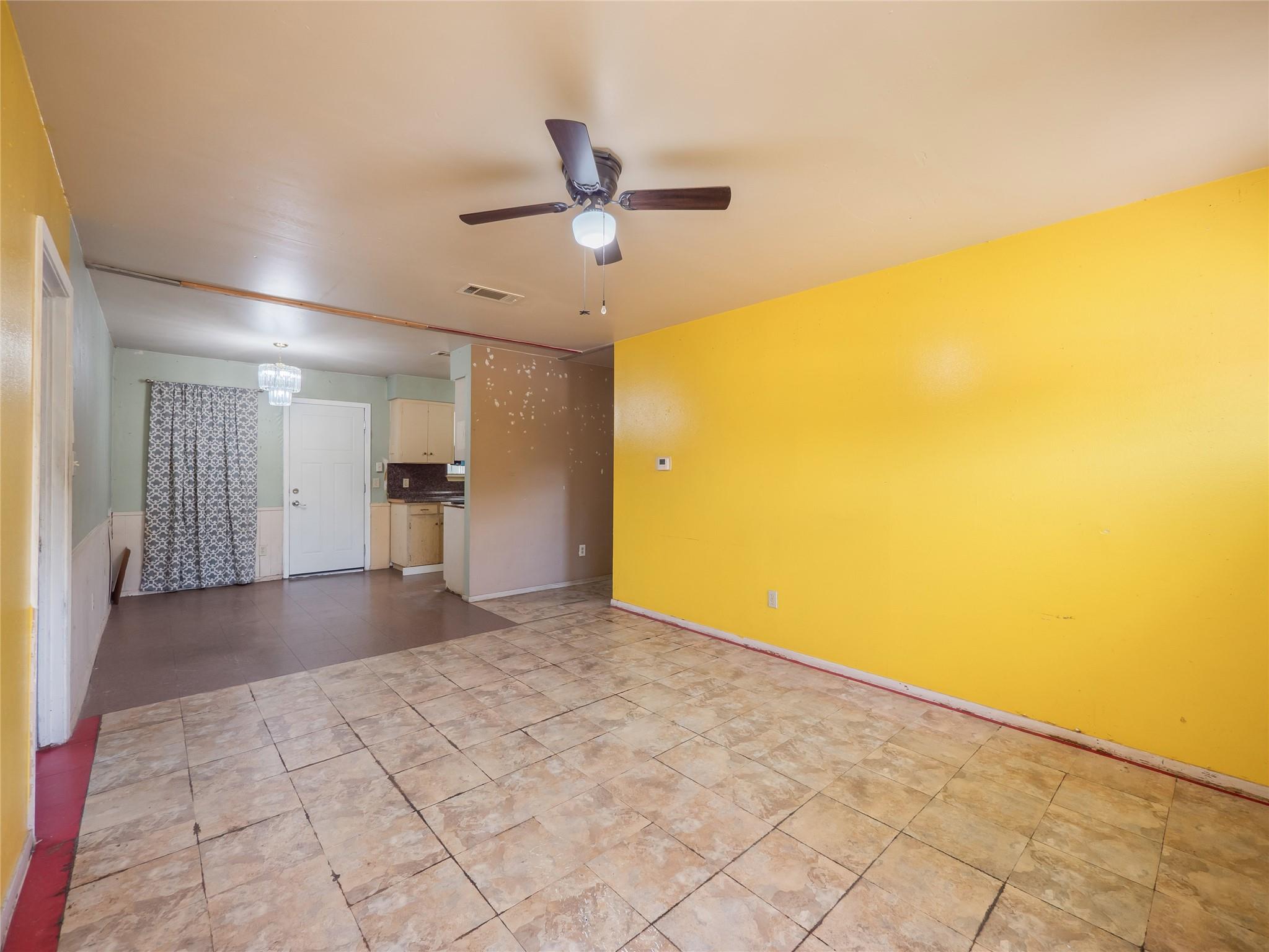 1021 Gardner Rd, Austin, TX 78721