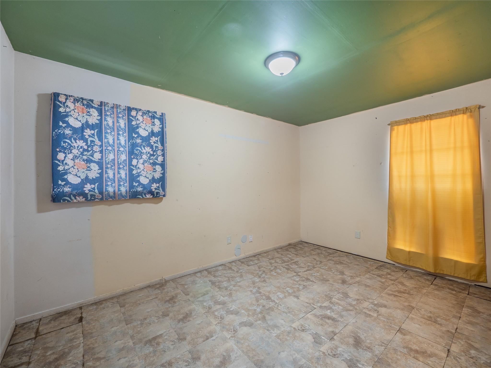 1021 Gardner Rd, Austin, TX 78721