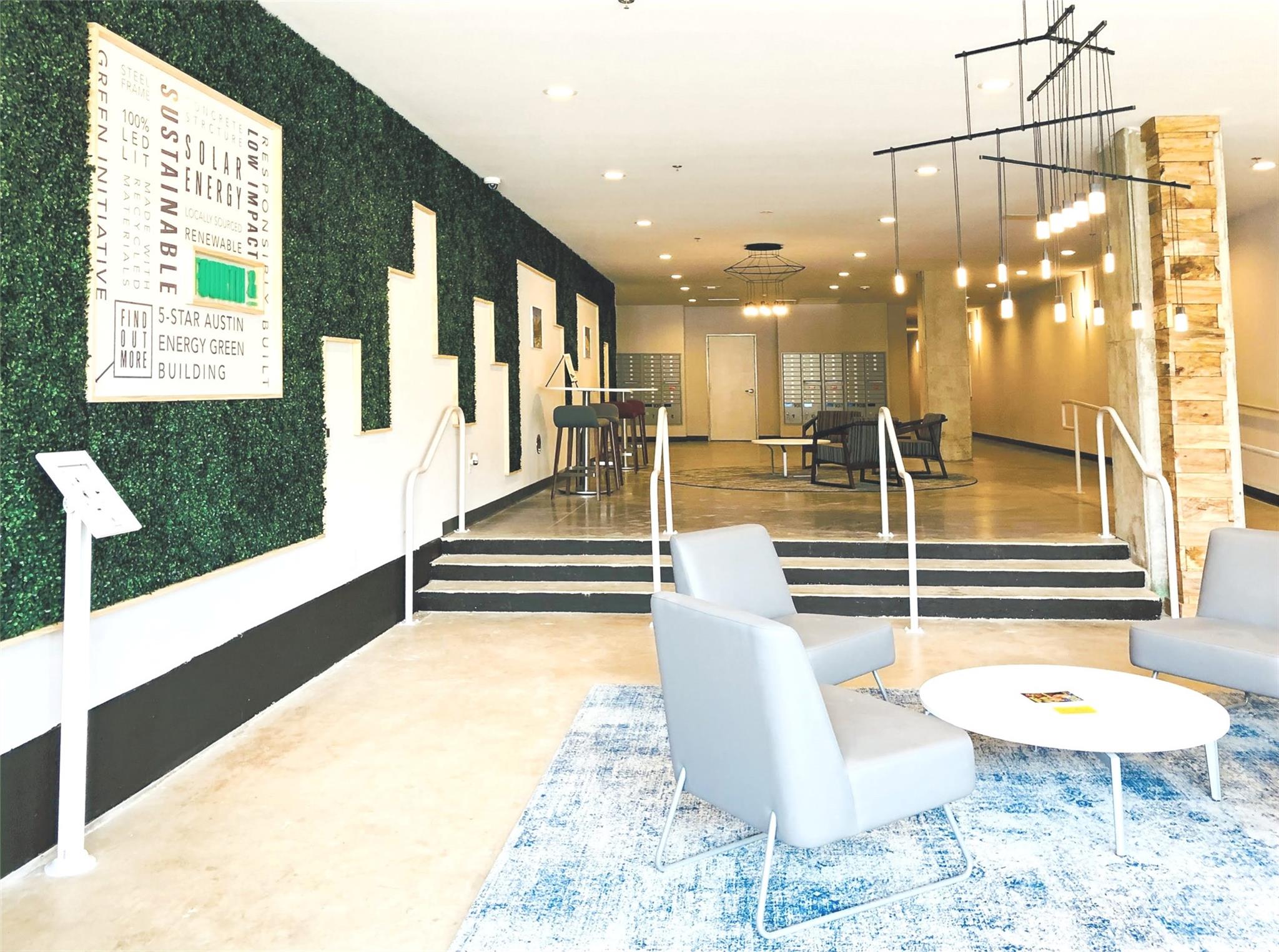 1800 E 4th St # 223, Austin, TX 78702