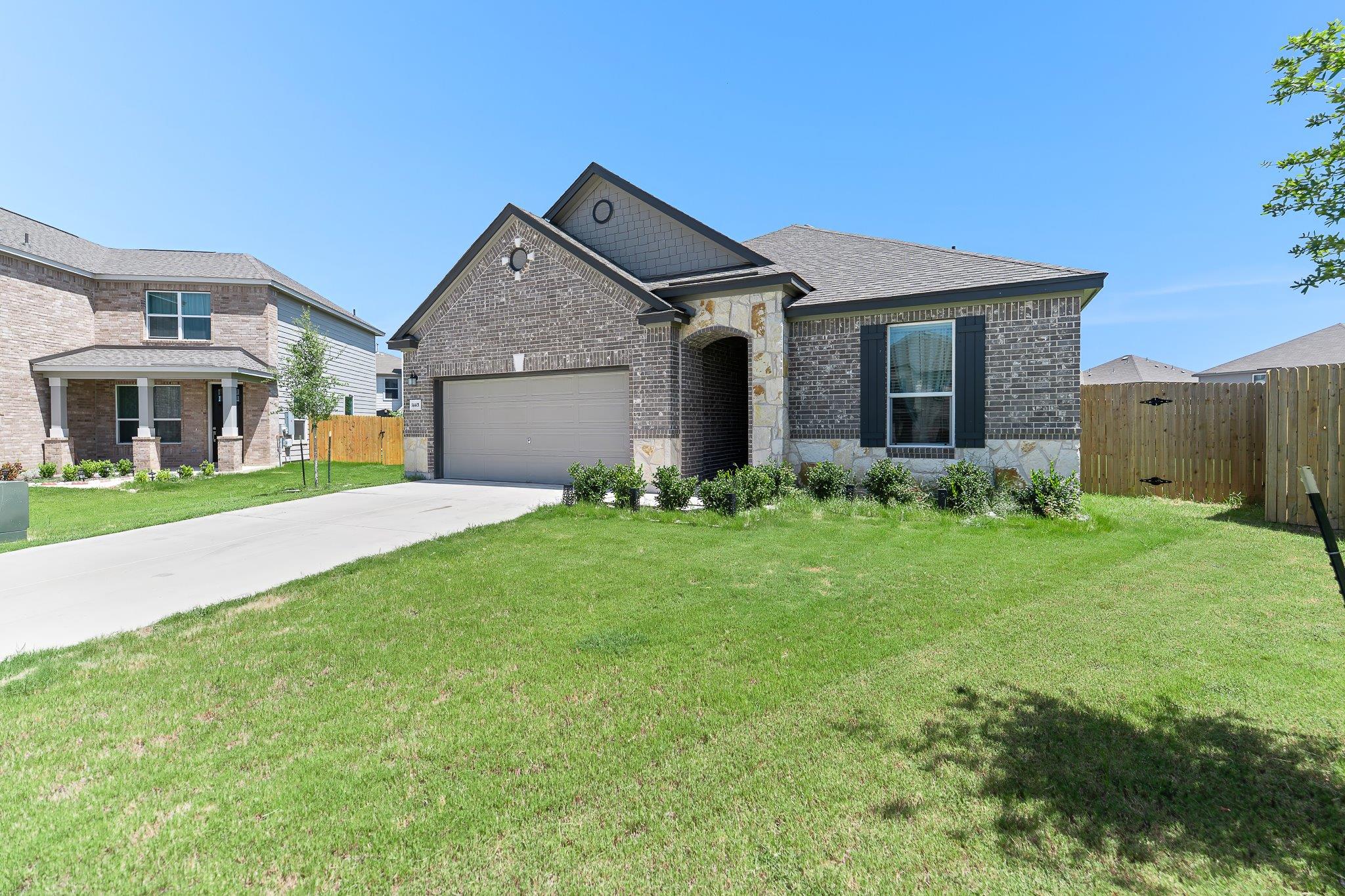 14401 Tawny Eagles Ct, Elgin, TX 78621