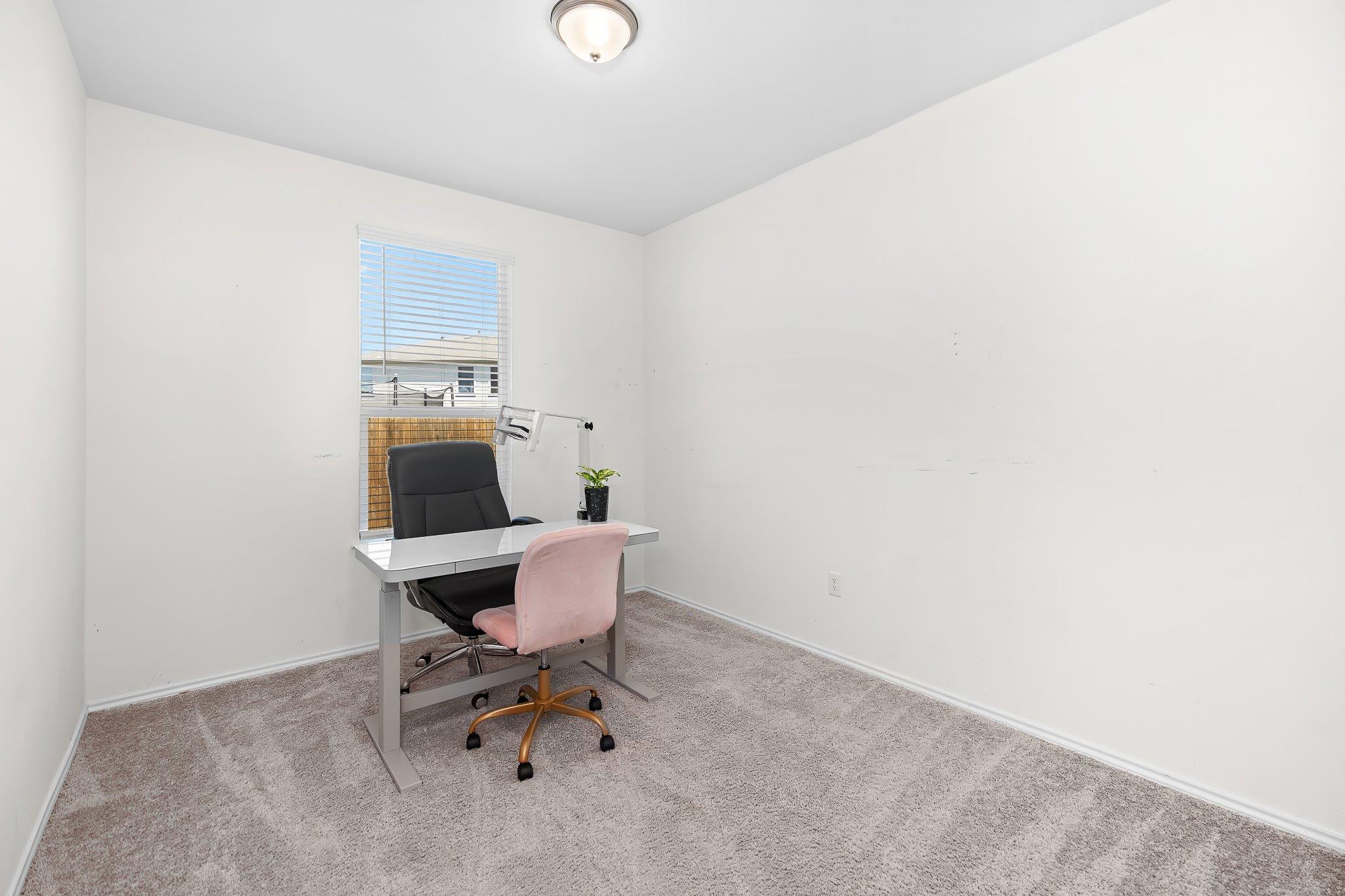 14401 Tawny Eagles Ct, Elgin, TX 78621