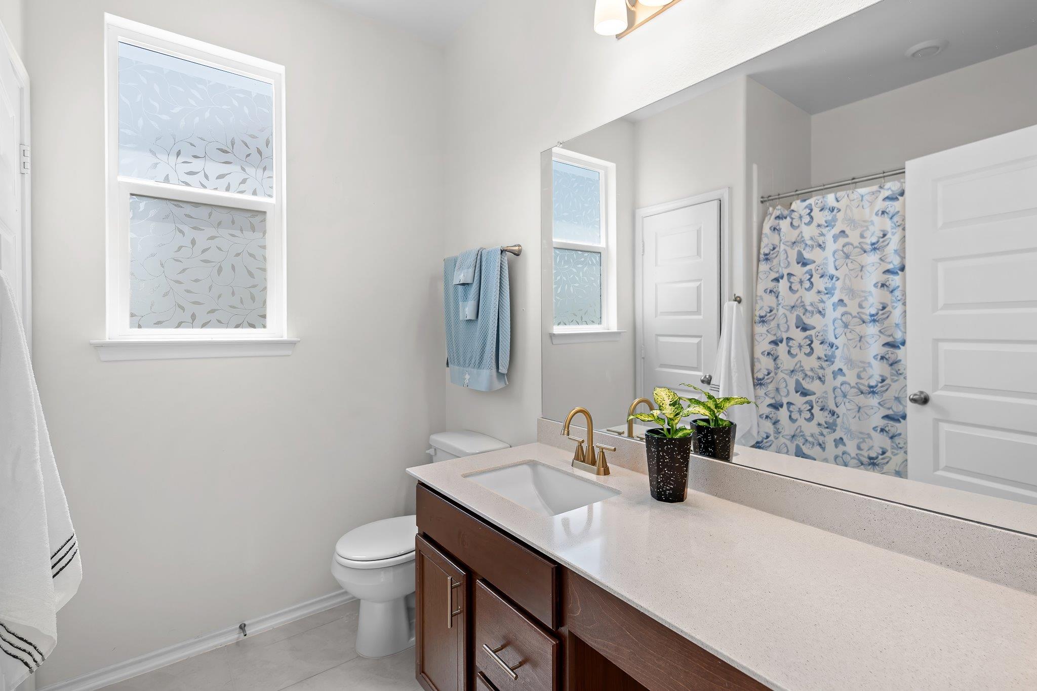 14401 Tawny Eagles Ct, Elgin, TX 78621