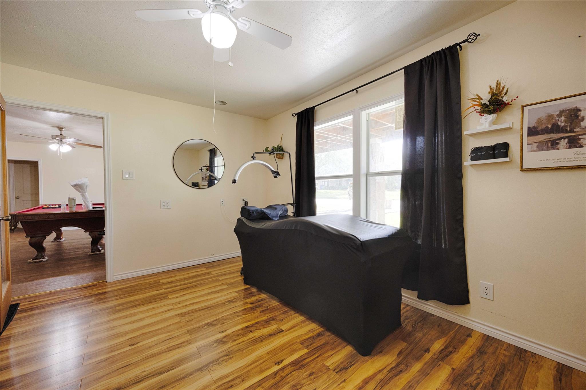 113 Thiele Dr, Yoakum, TX 77995