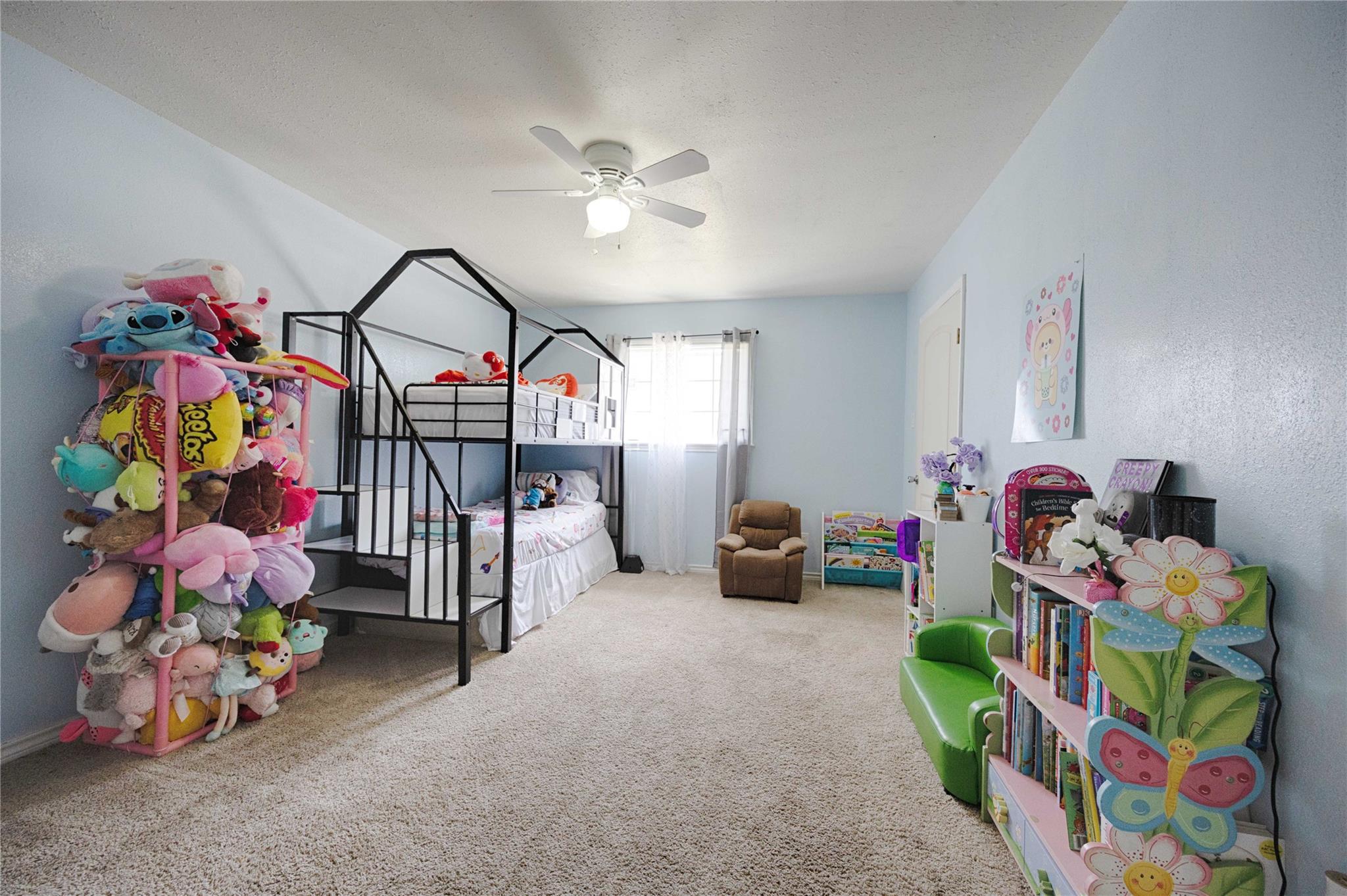 113 Thiele Dr, Yoakum, TX 77995