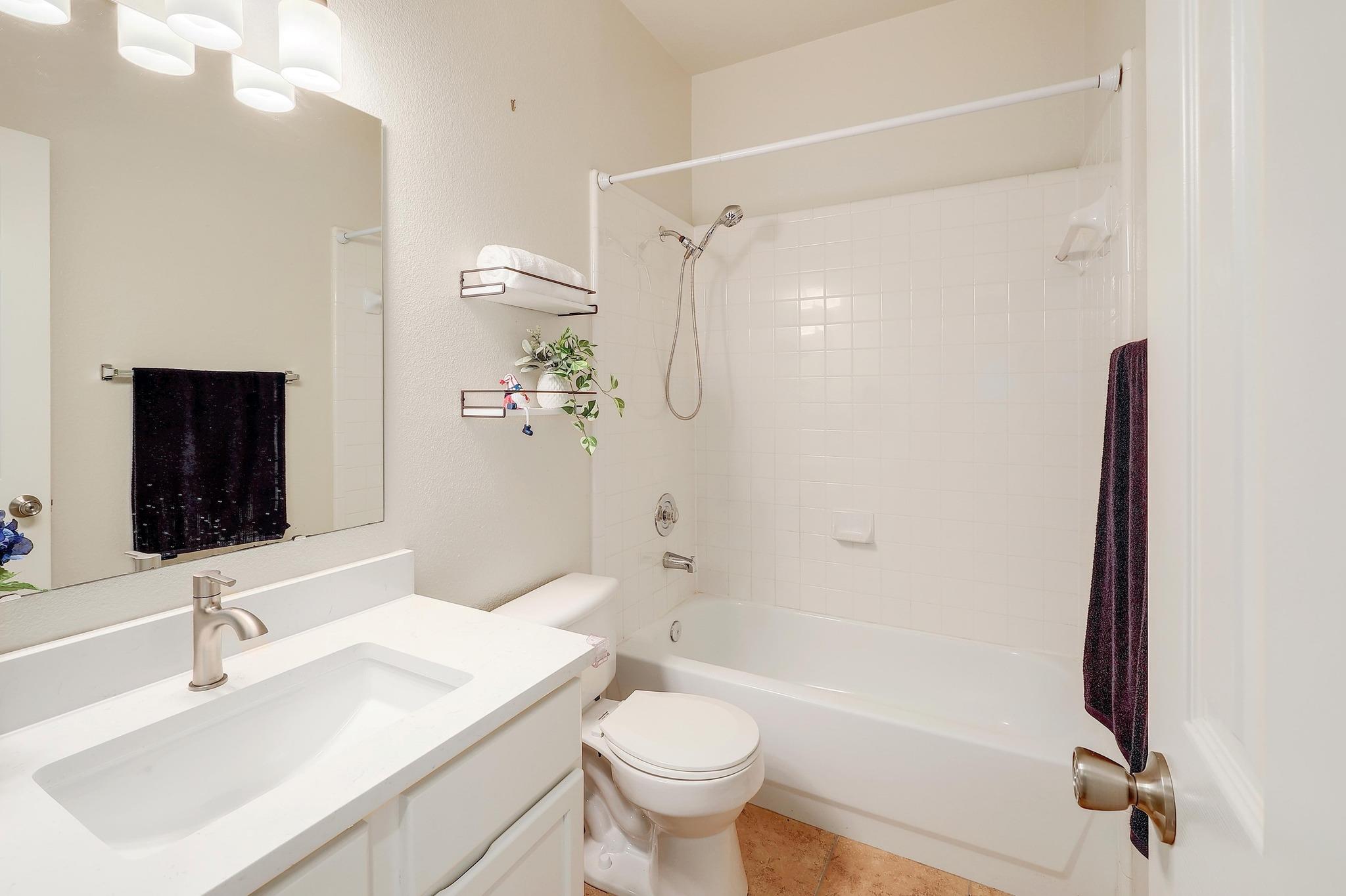 8703 Weiser Dr # A, Austin, TX 78729