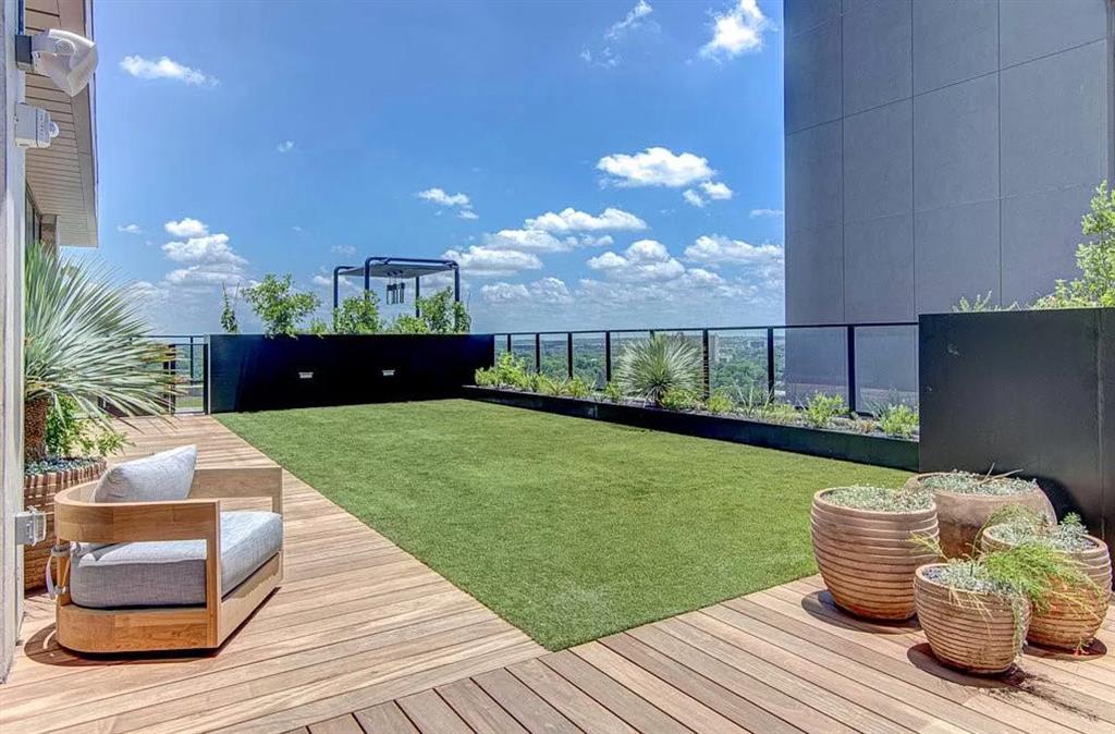 84 East Ave # 3208, Austin, TX 78701