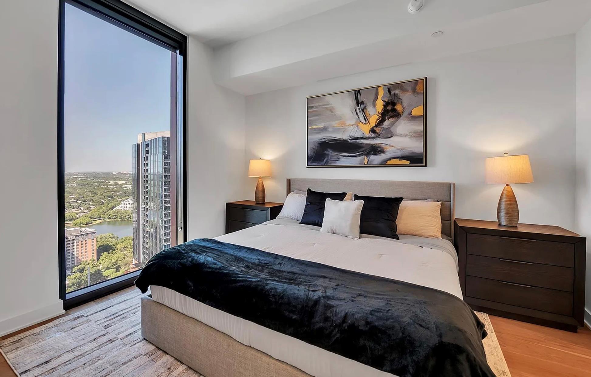 84 East Ave # 3208, Austin, TX 78701