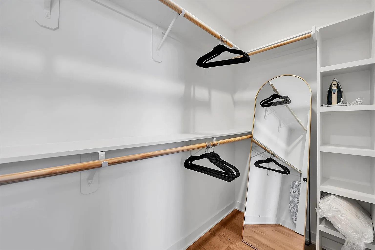 84 East Ave # 3208, Austin, TX 78701