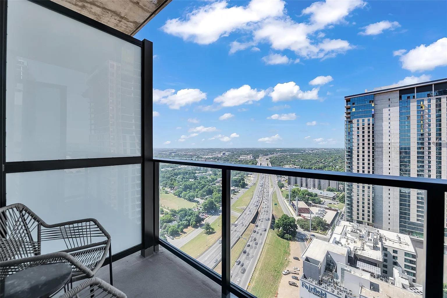 84 East Ave # 3208, Austin, TX 78701