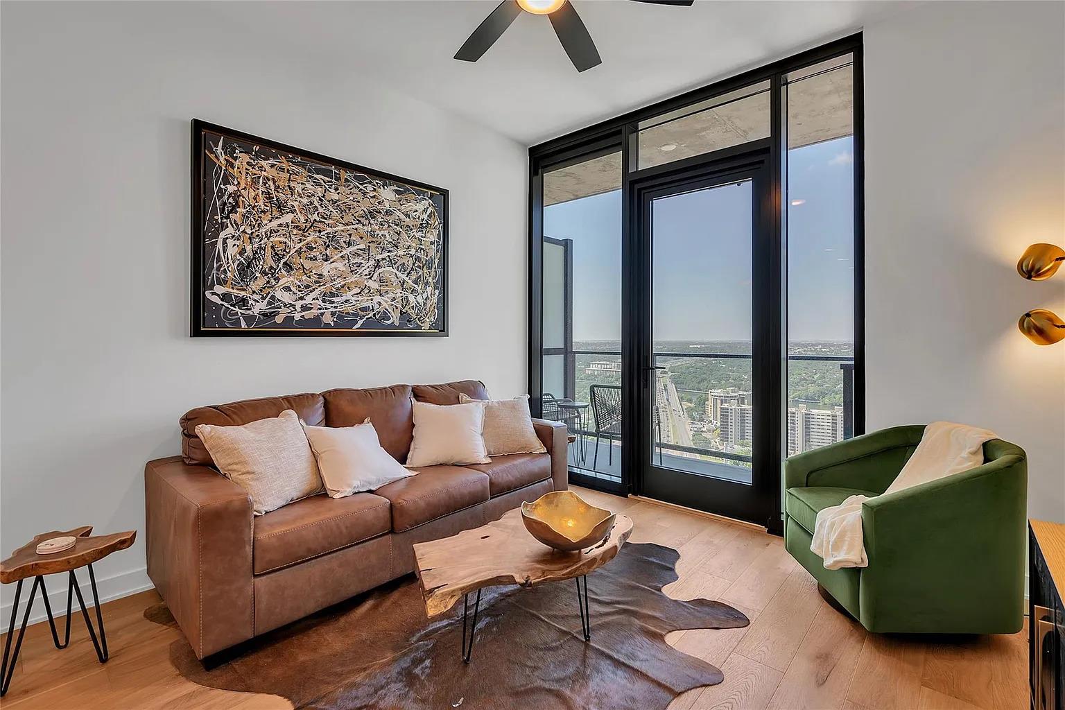 84 East Ave # 3208, Austin, TX 78701