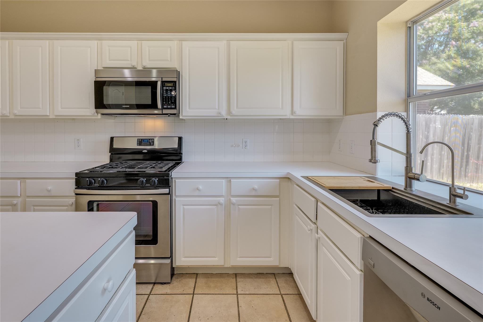 1103 Terra St, Round Rock, TX 78665