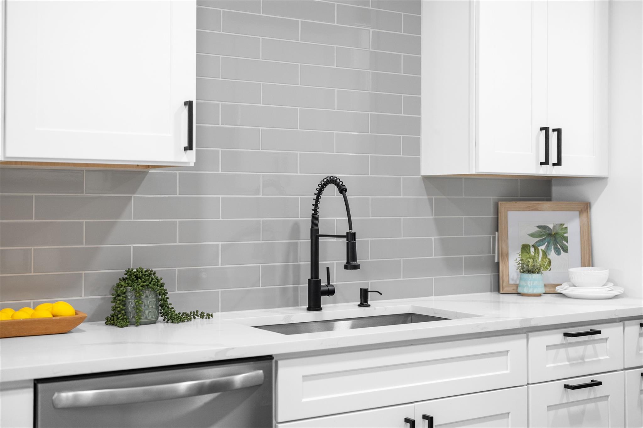 8518 FATHOM Cir # 131, Austin, TX 78750