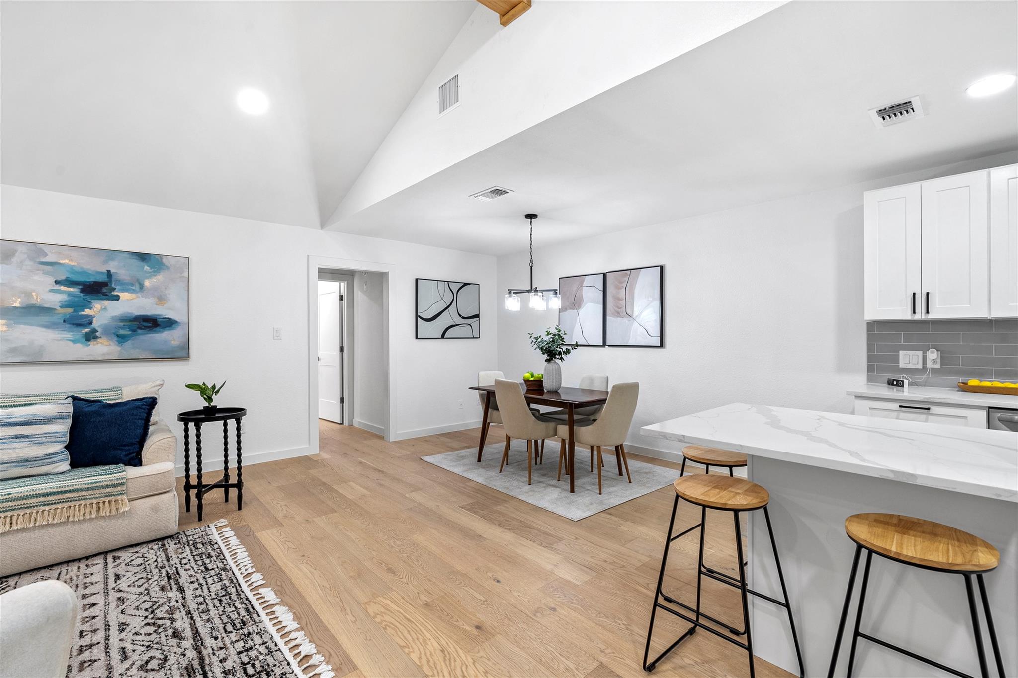 8518 FATHOM Cir # 131, Austin, TX 78750