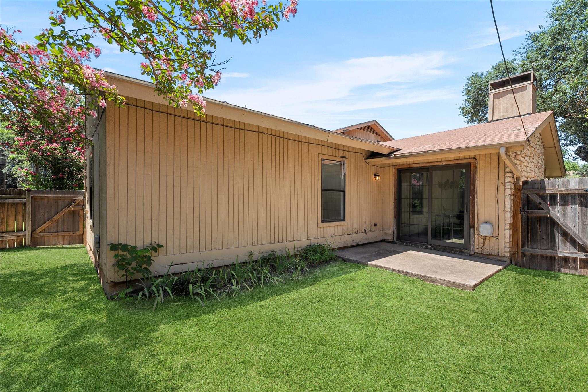 8518 FATHOM Cir # 131, Austin, TX 78750