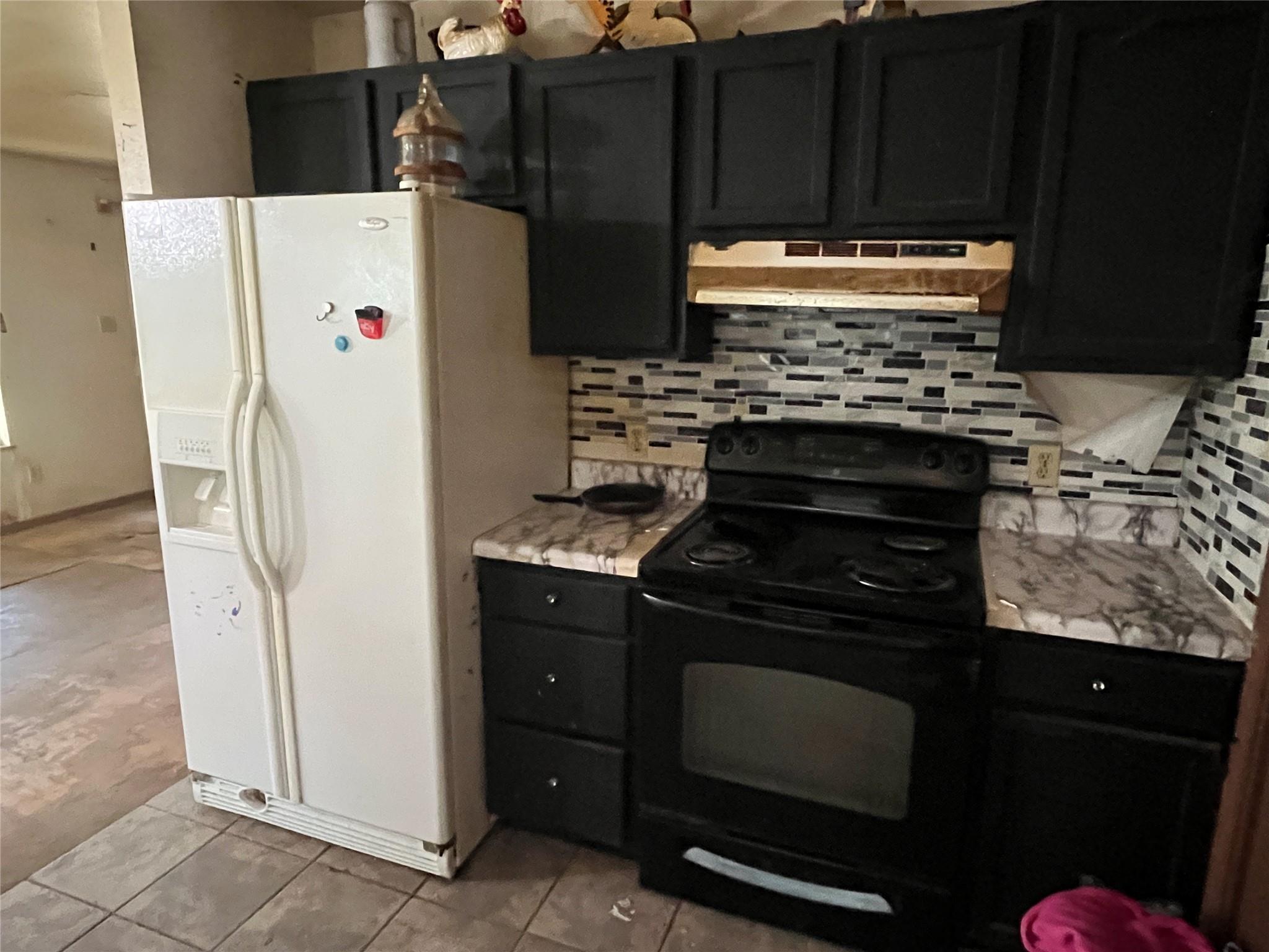 354 Lower Red Rock Rd, Bastrop, TX 78602