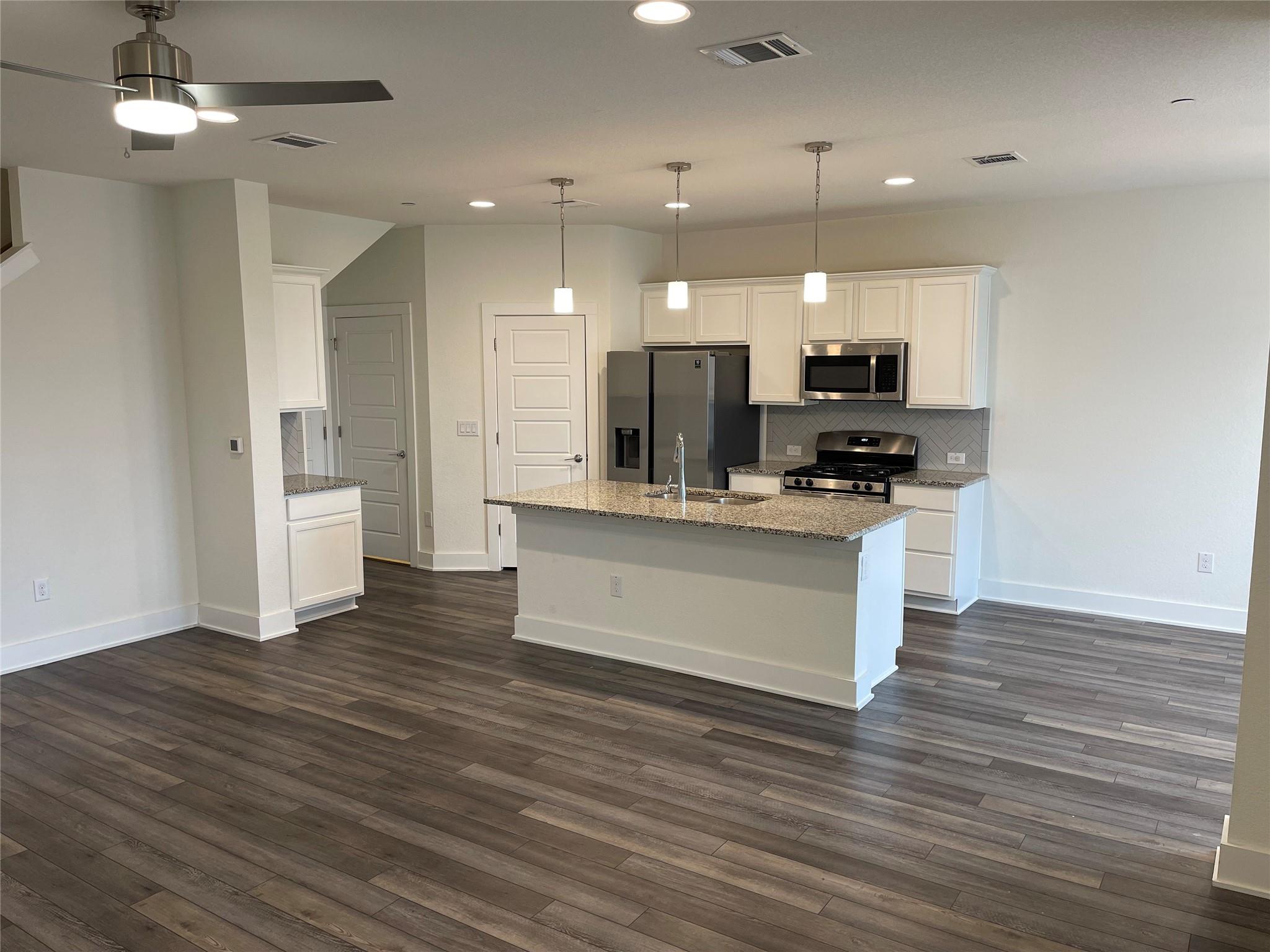 12103 Maypole Bnd # 1702, Austin, TX 78717