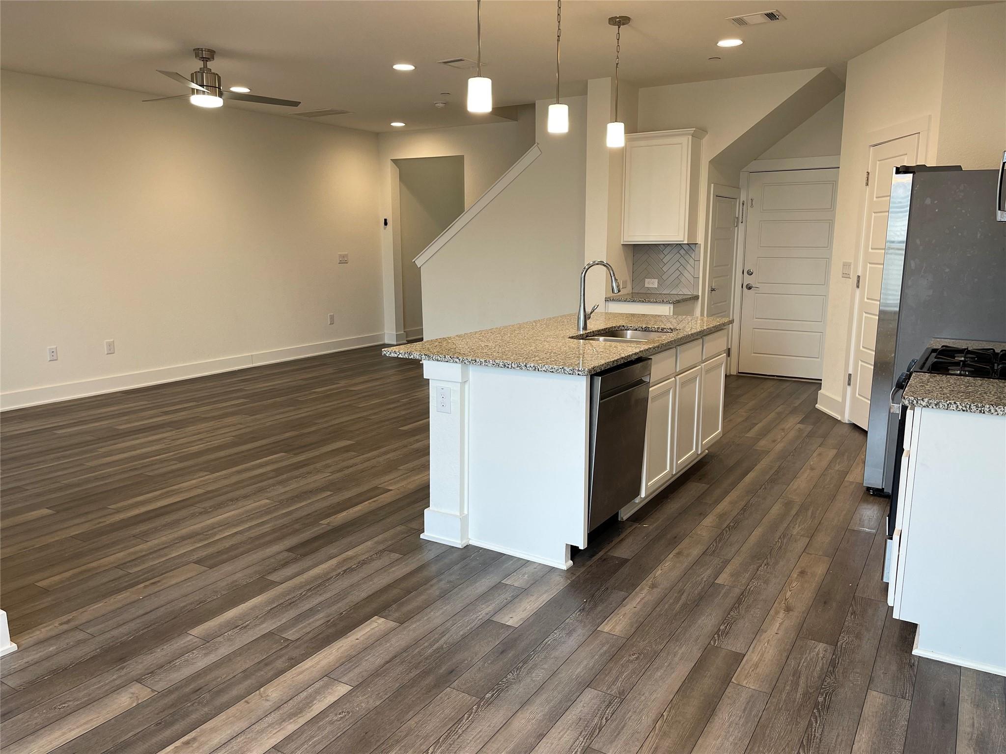 12103 Maypole Bnd # 1702, Austin, TX 78717