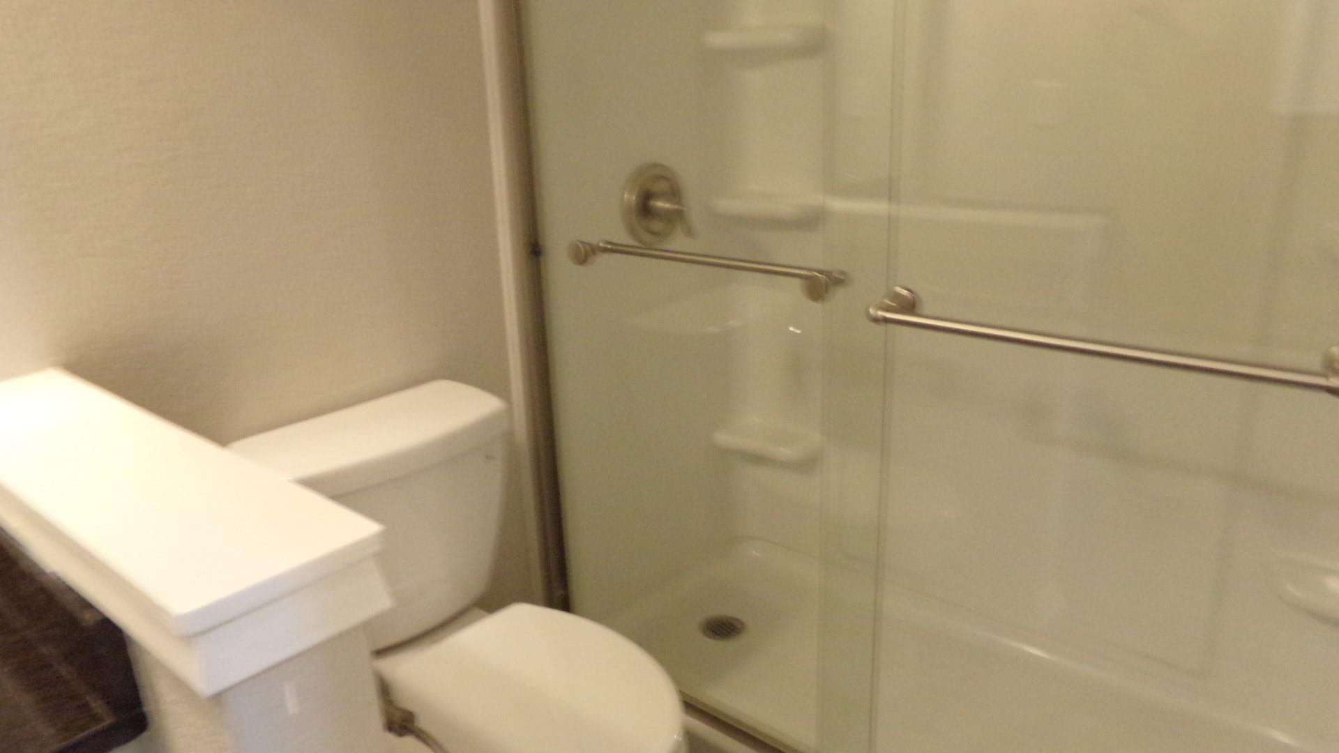 1606 Waterloo Trl # B, Austin, TX 78704