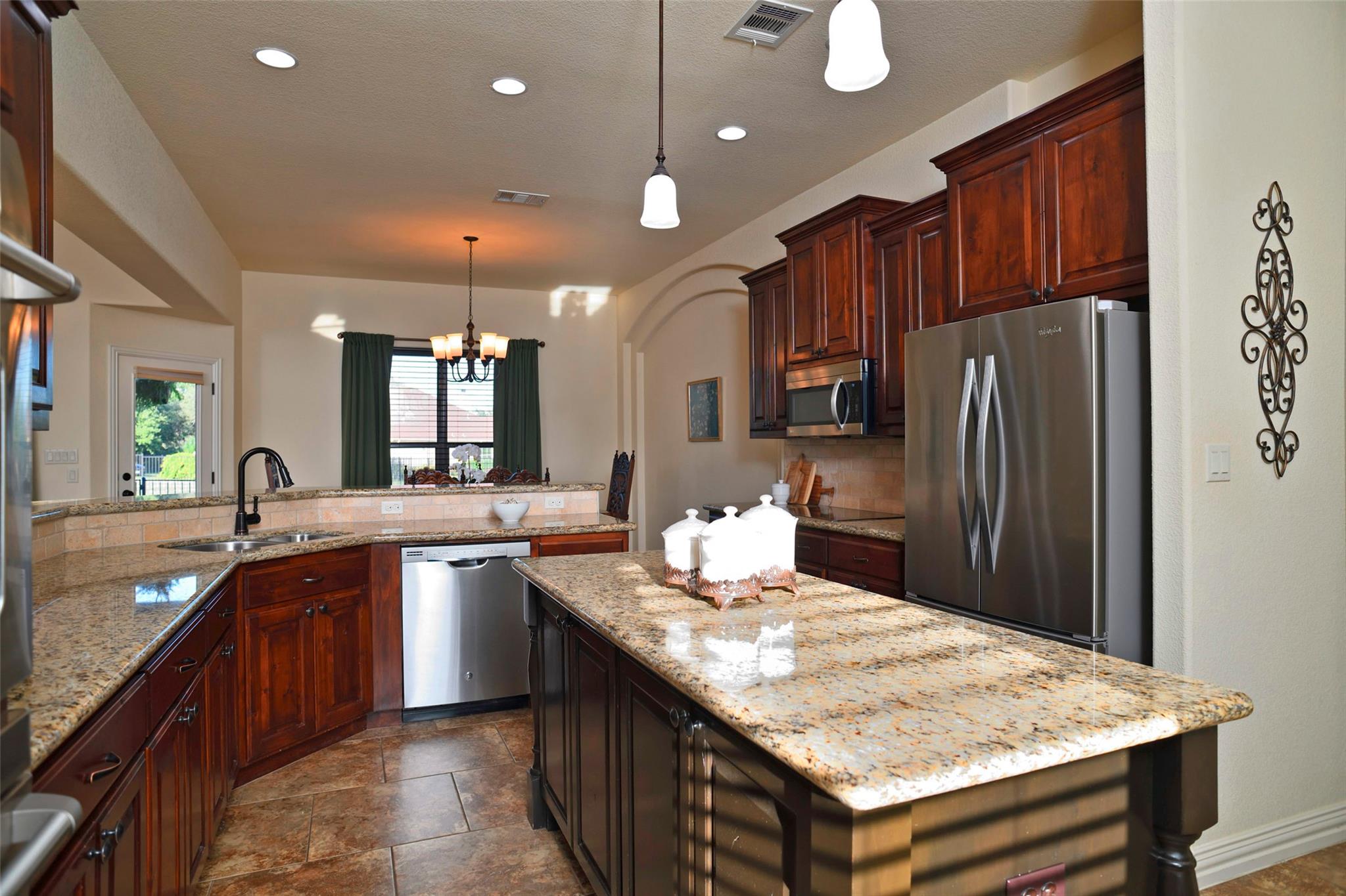 504 Pheasant Mdw, Liberty Hill, TX 78642