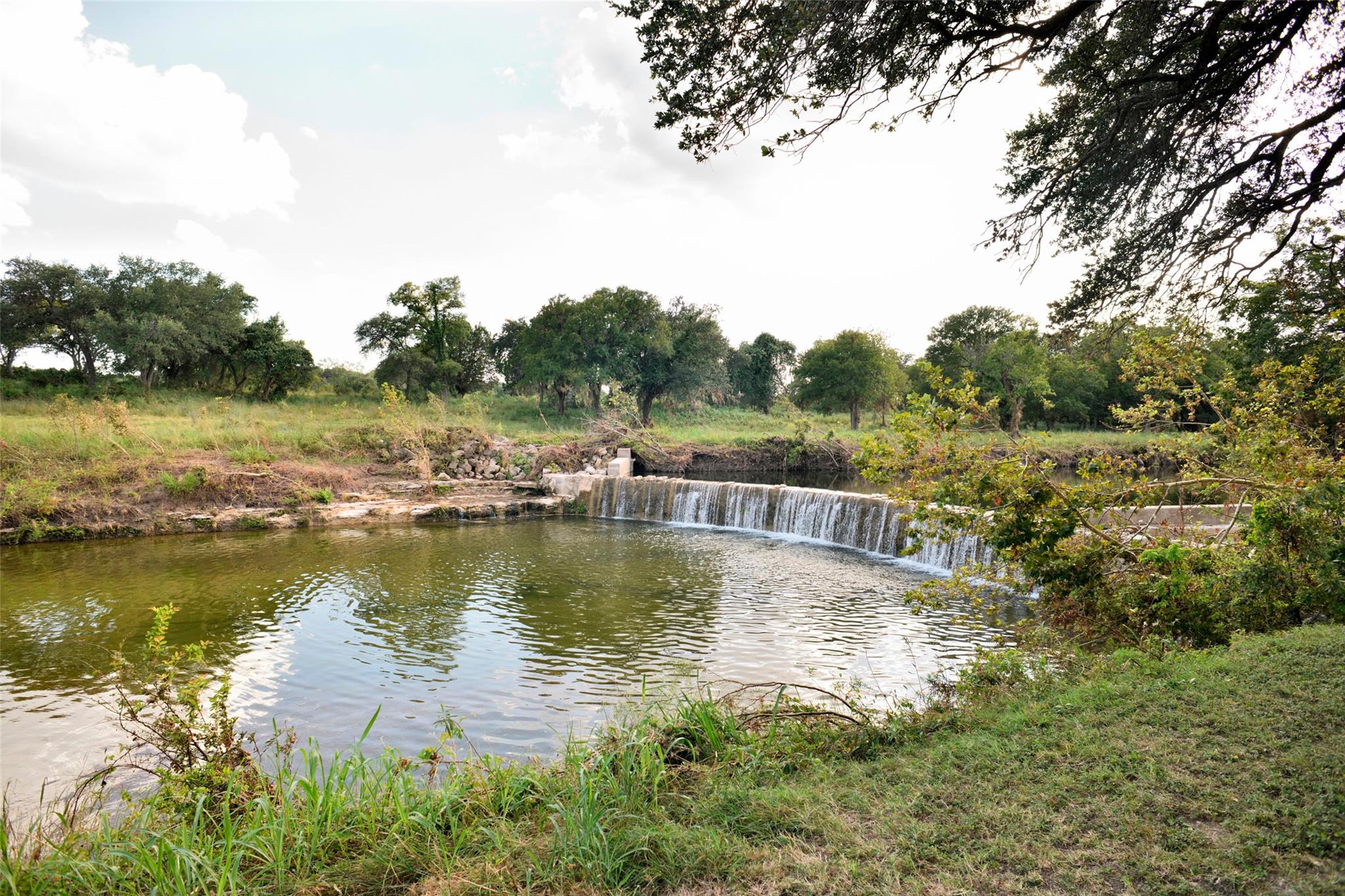 504 Pheasant Mdw, Liberty Hill, TX 78642