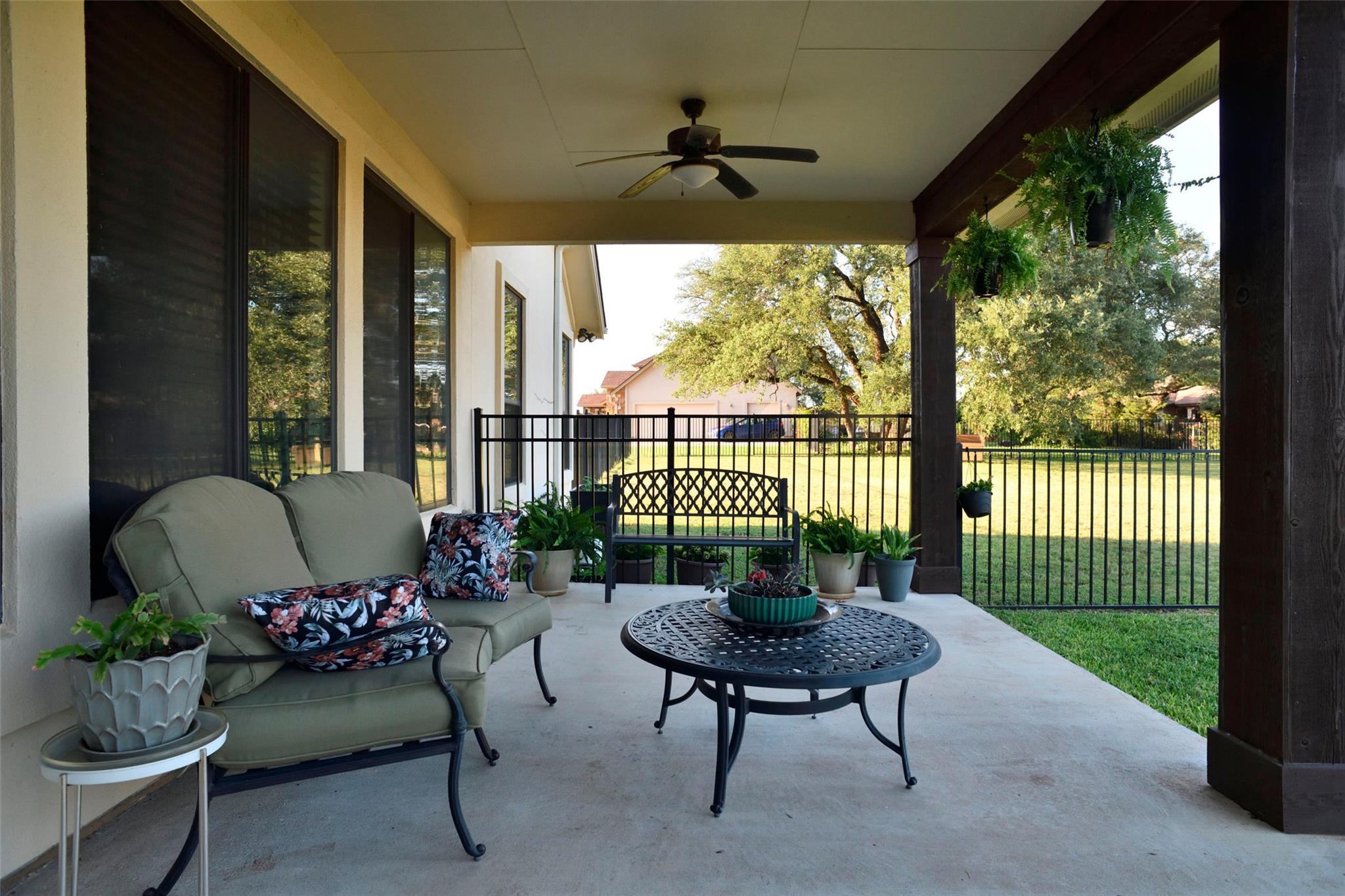 504 Pheasant Mdw, Liberty Hill, TX 78642